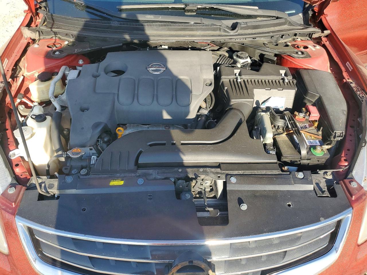2010 Nissan Altima 2.5 Burgundy vin: 1N4AL2AP5AN418826