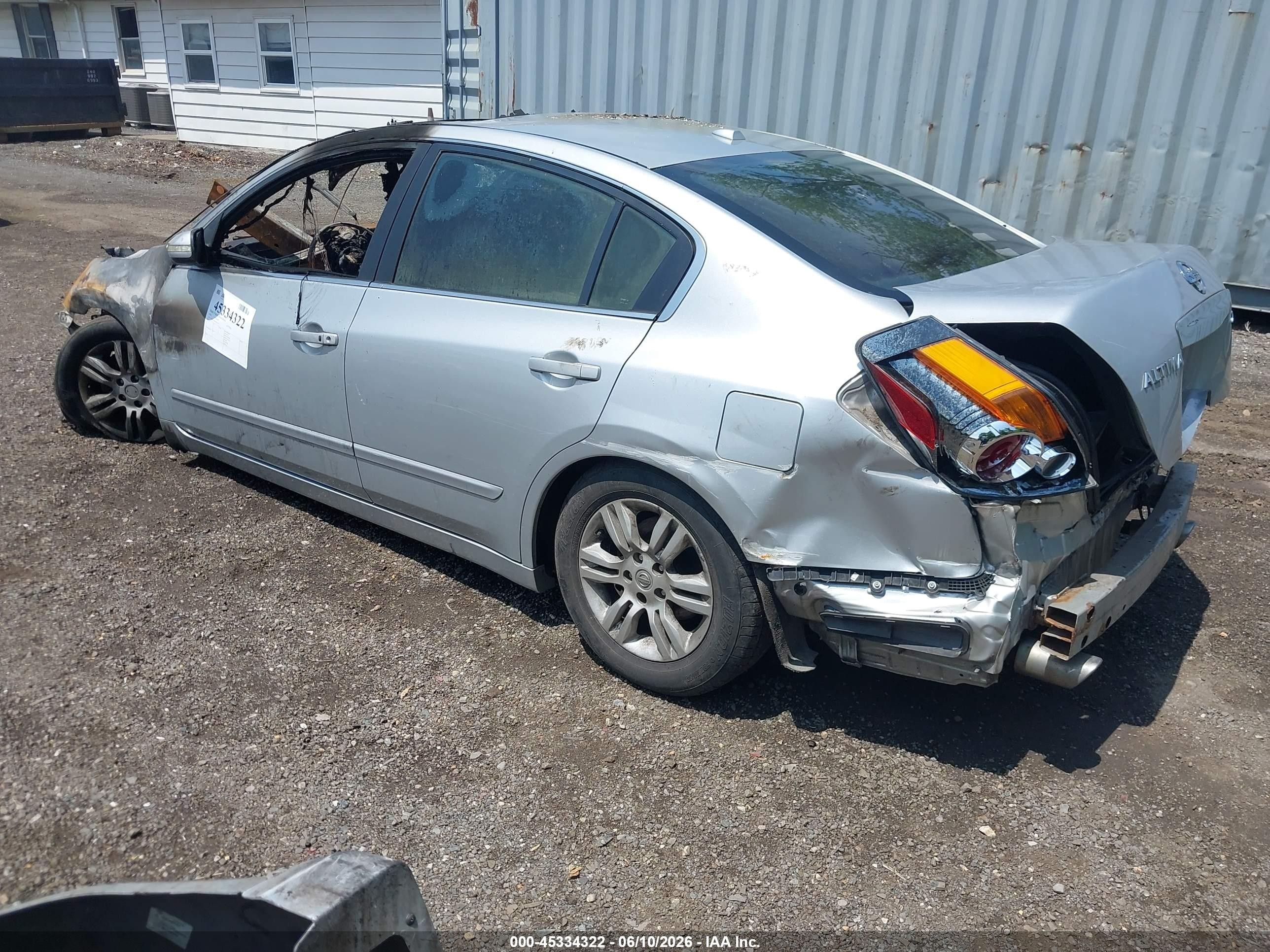 2010 Nissan Altima 2.5 S Silver vin: 1N4AL2AP5AN435125