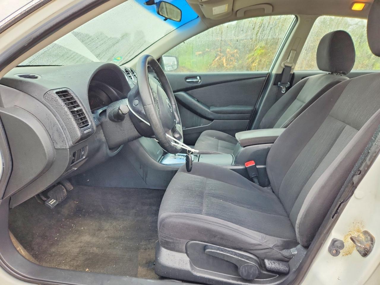 2010 Nissan Altima 2.5 White vin: 1N4AL2AP5AN443094