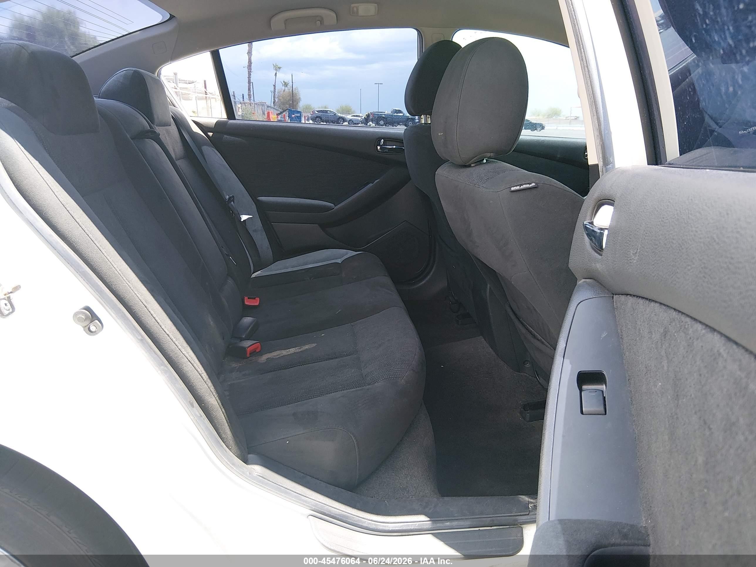 2010 Nissan Altima 2.5 S Белый vin: 1N4AL2AP5AN476001
