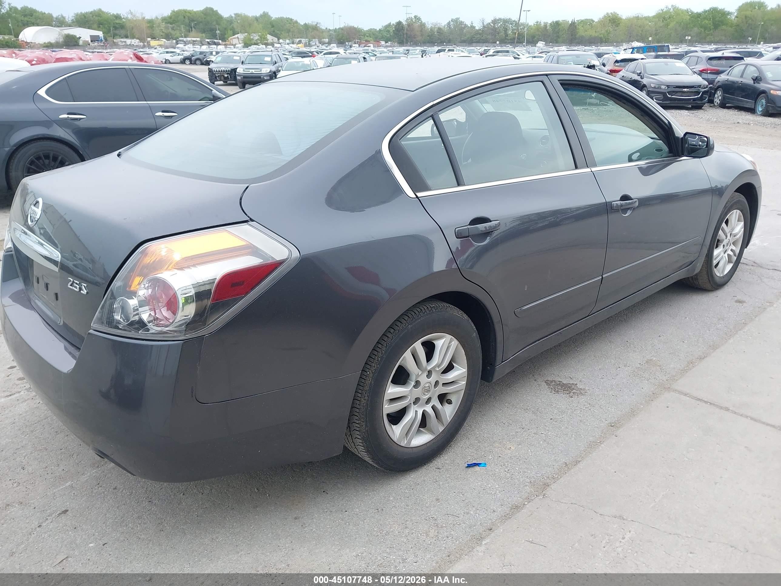 2010 Nissan Altima 2.5 S Серый vin: 1N4AL2AP5AN479383