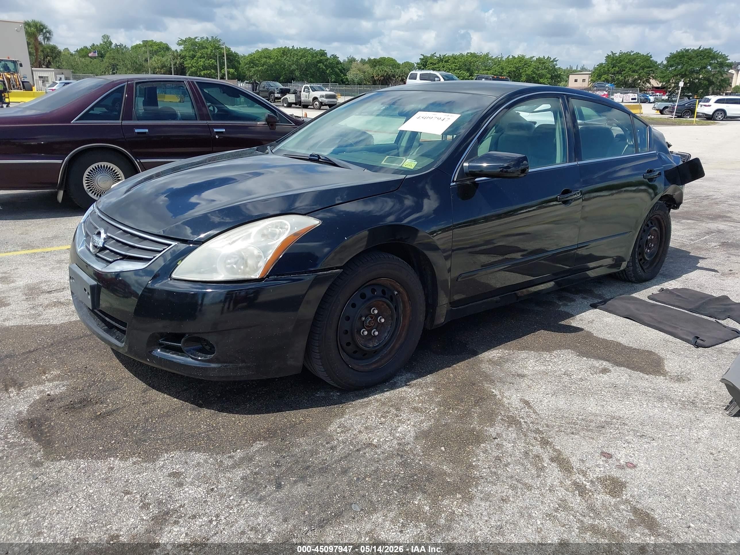 2010 Nissan Altima 2.5 S Черный vin: 1N4AL2AP5AN507070