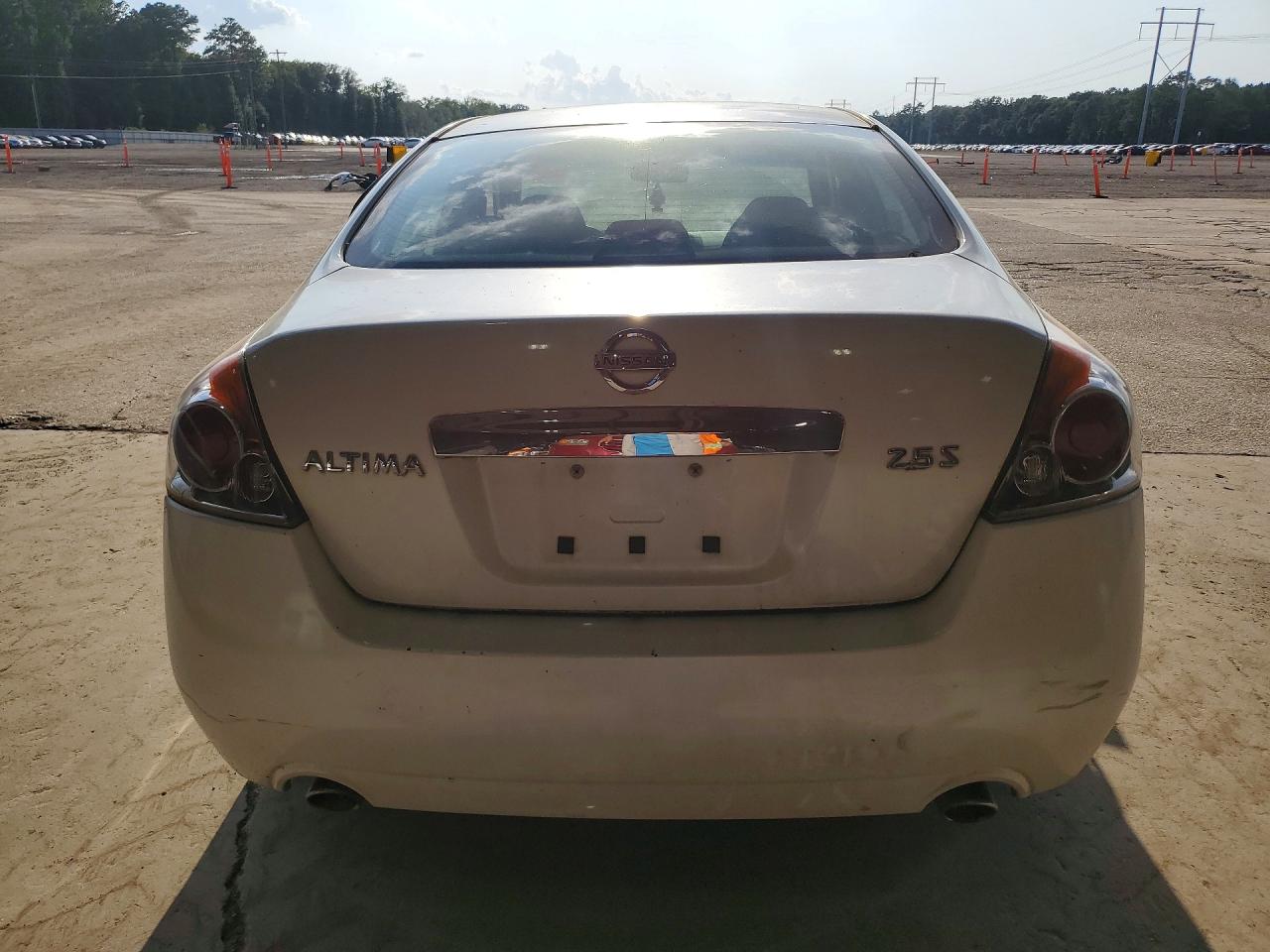 2010 Nissan Altima 2.5 White vin: 1N4AL2AP5AN532566