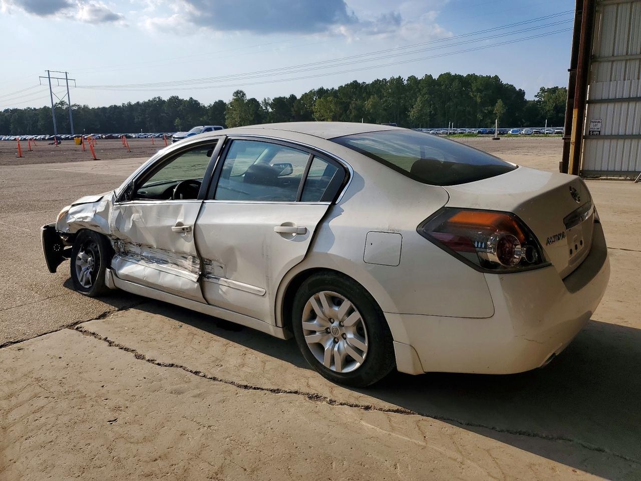 2010 Nissan Altima 2.5 White vin: 1N4AL2AP5AN532566