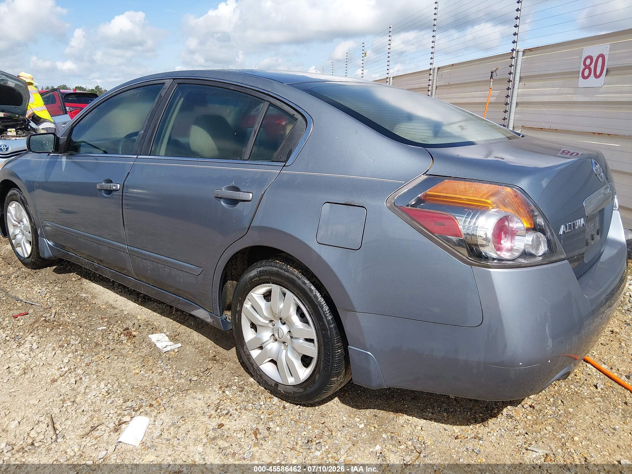 2010 Nissan Altima S Blue vin: 1N4AL2AP5AN536617