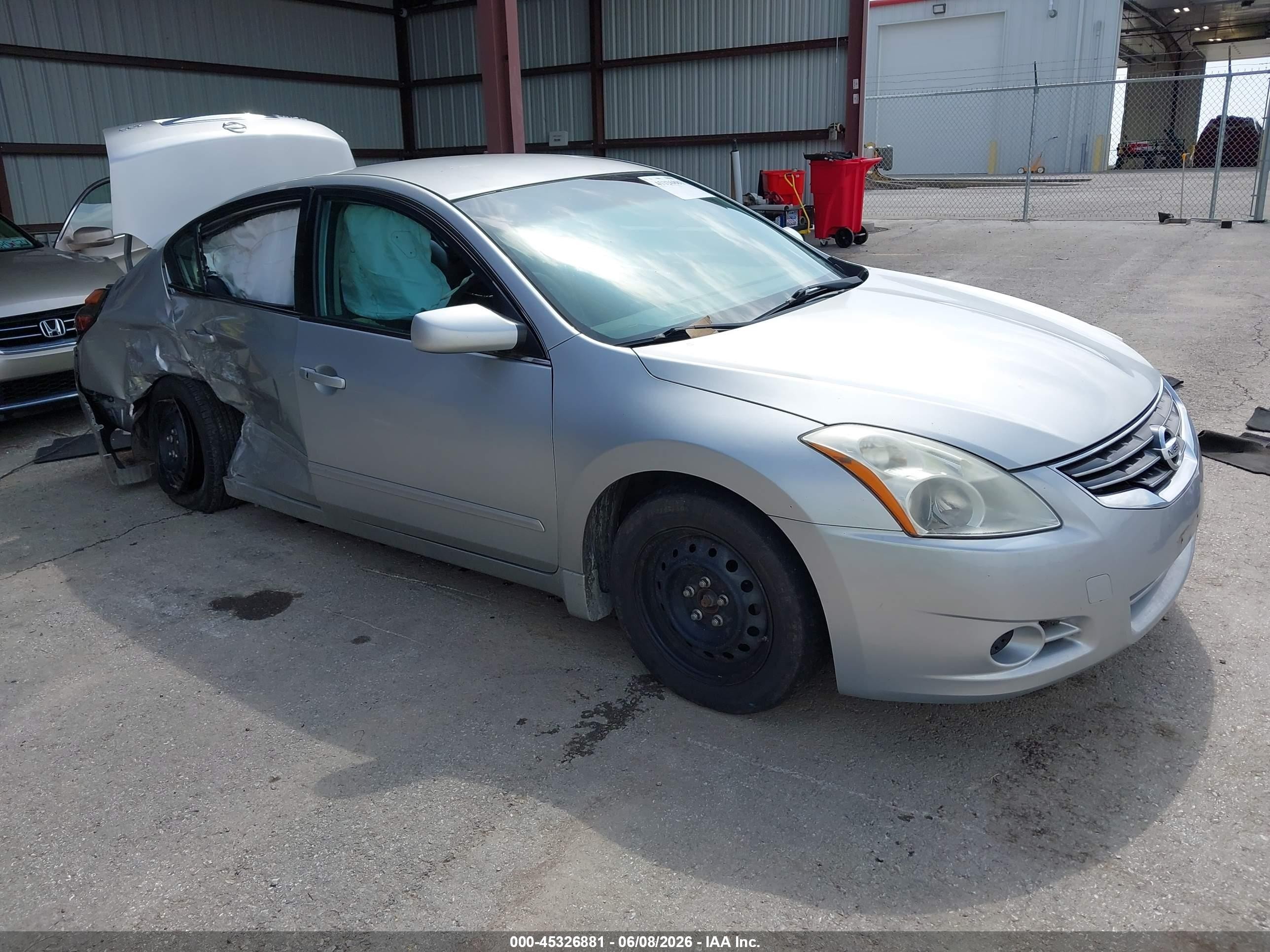 2010 Nissan Altima 2.5 S Серебряный vin: 1N4AL2AP5AN566541