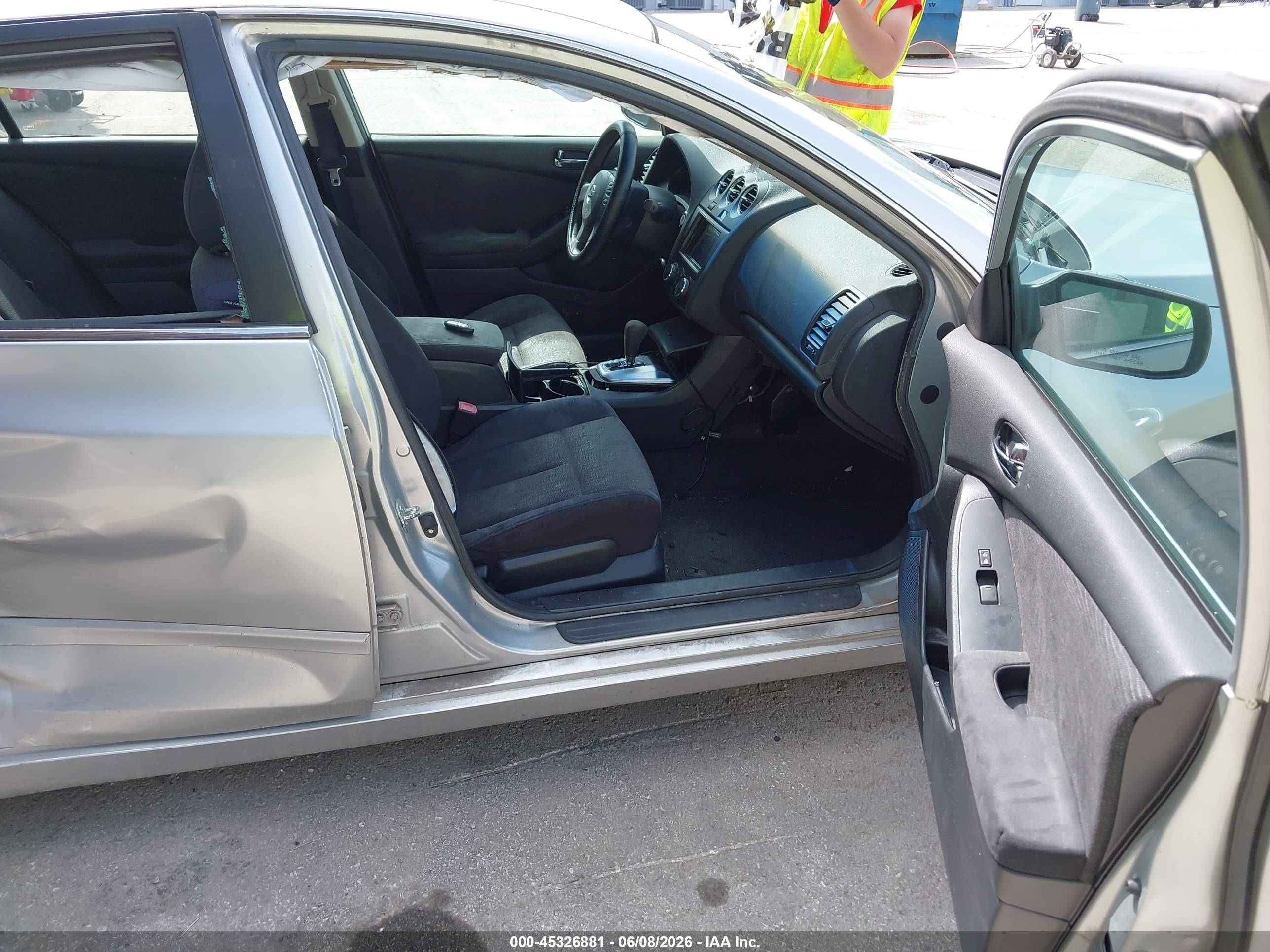 2010 Nissan Altima 2.5 S Silver vin: 1N4AL2AP5AN566541