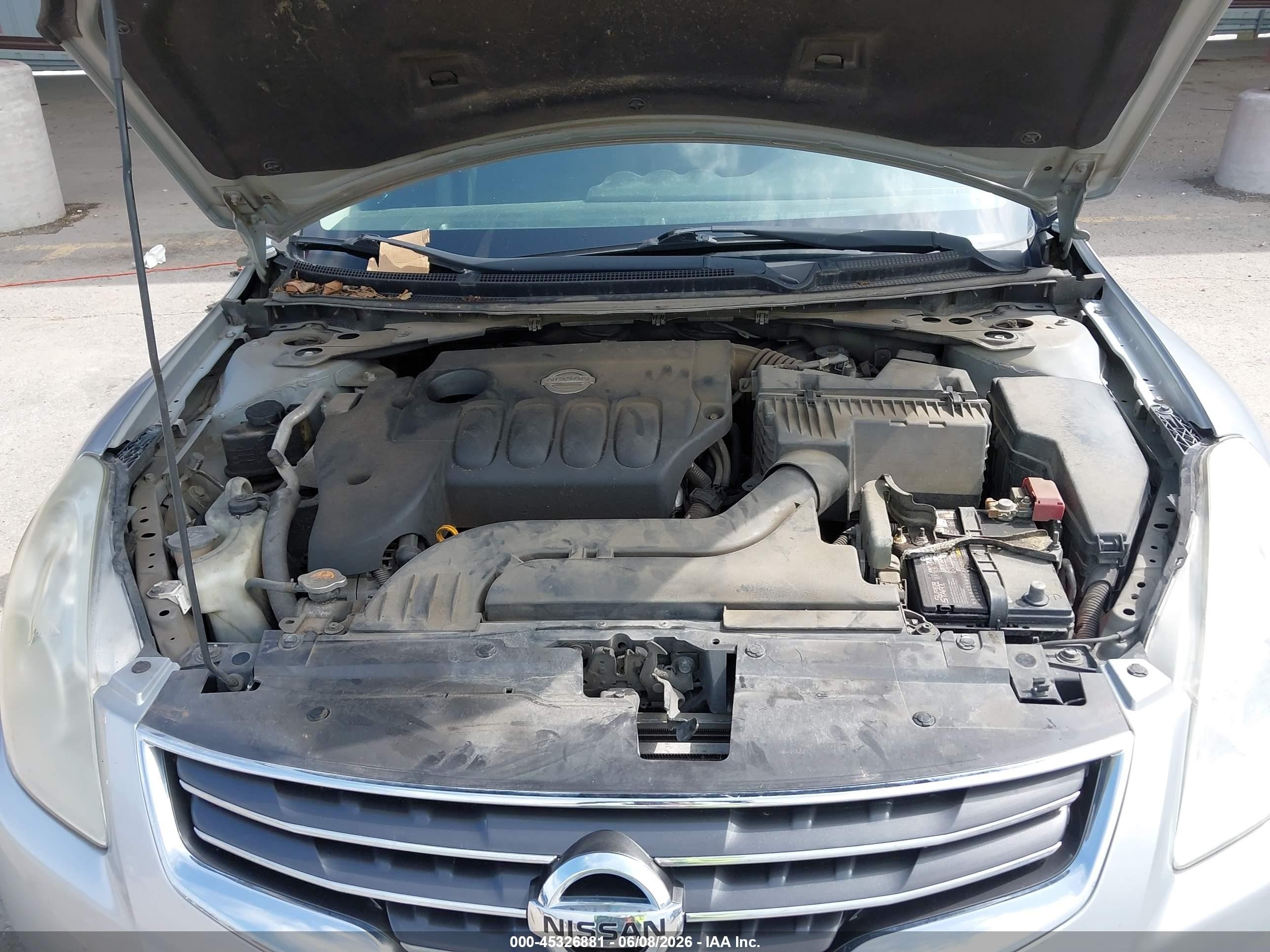 2010 Nissan Altima 2.5 S Silver vin: 1N4AL2AP5AN566541