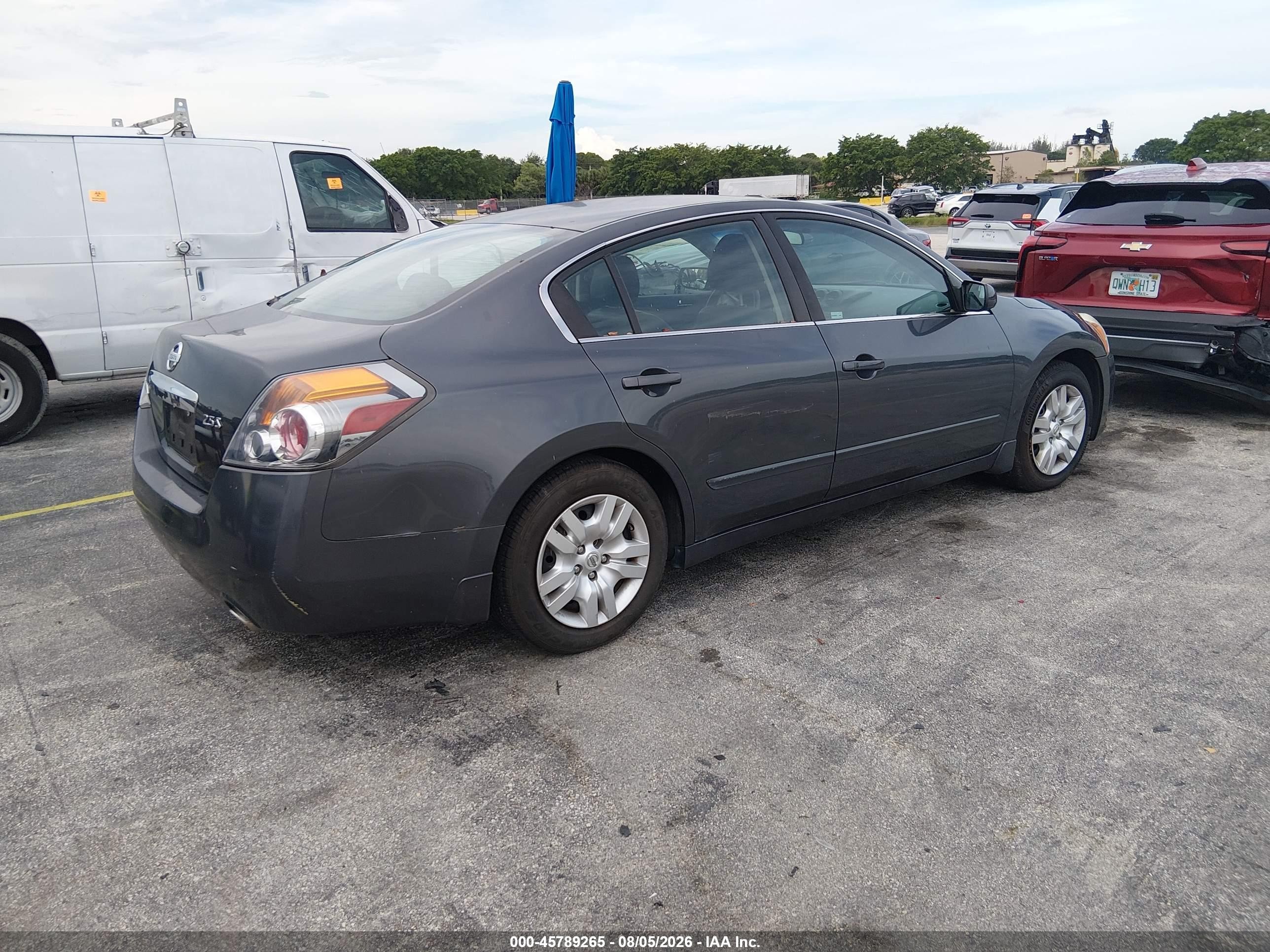 2011 Nissan Altima 2.5 S Gray vin: 1N4AL2AP5BC108009