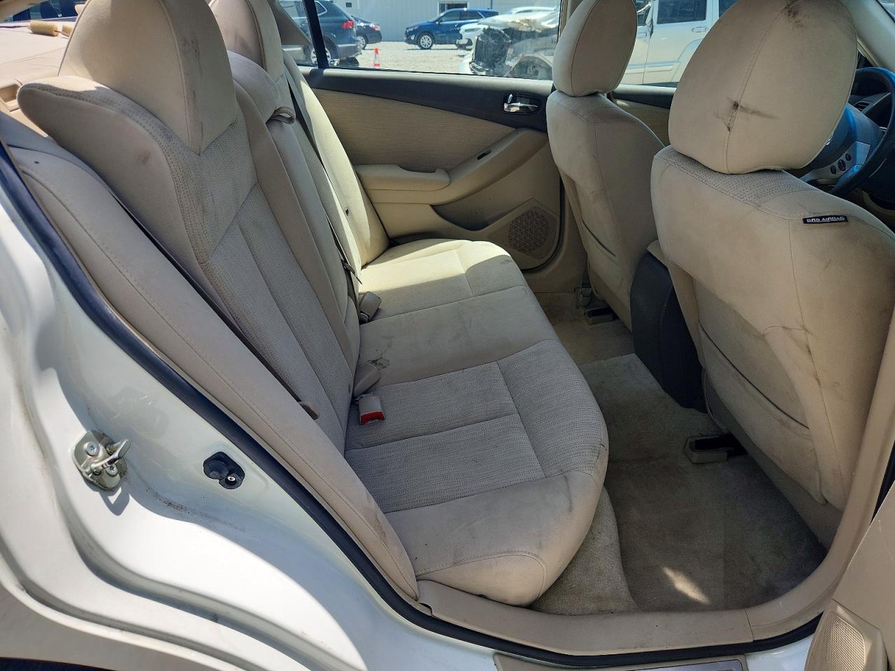 2011 Nissan Altima 2.5 Белый vin: 1N4AL2AP5BC109841