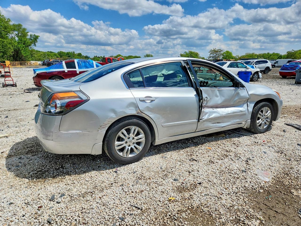 2011 Nissan Altima 2.5 Silver vin: 1N4AL2AP5BC114229
