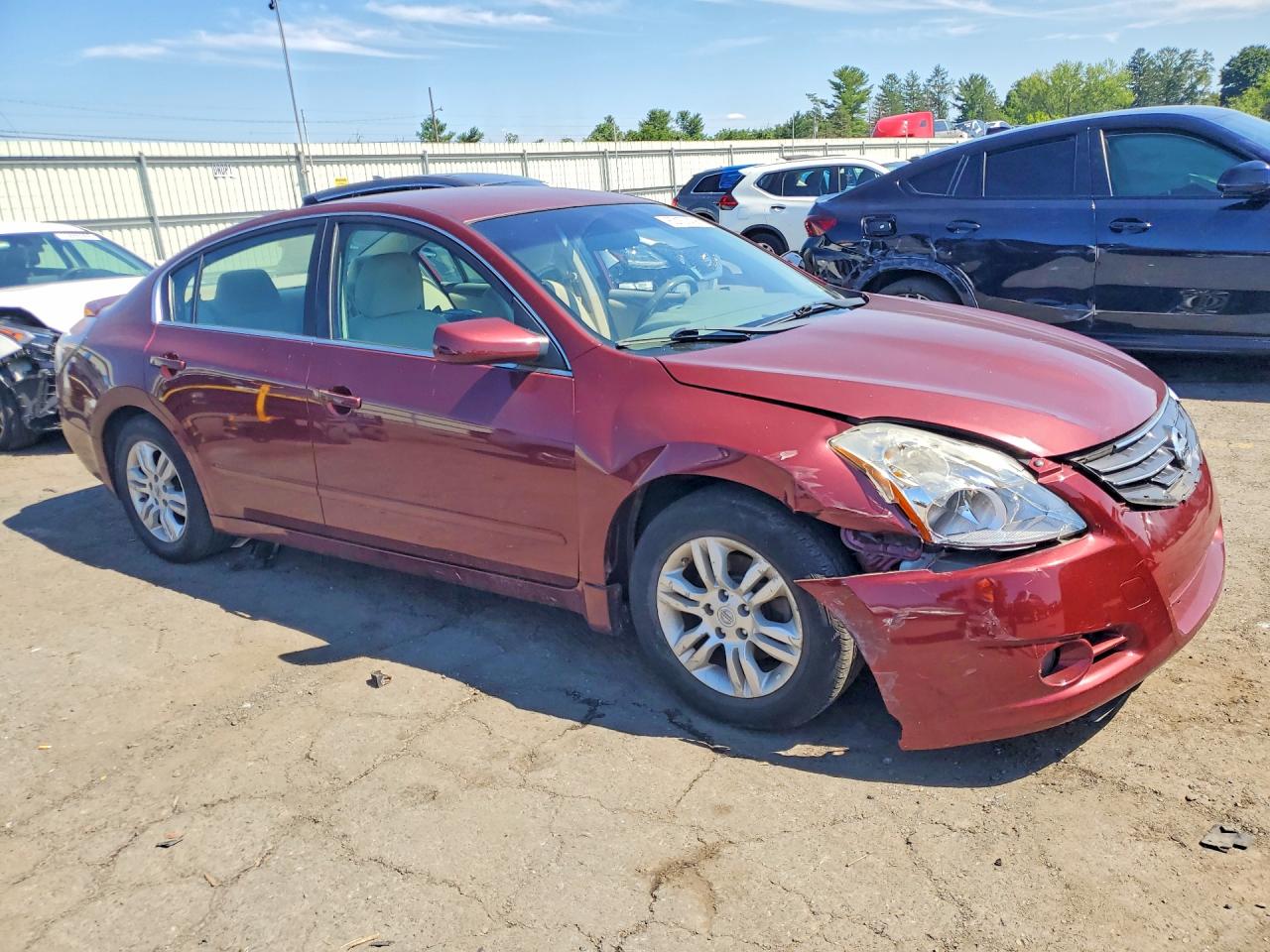 2011 Nissan Altima 2.5 Maroon vin: 1N4AL2AP5BC134738