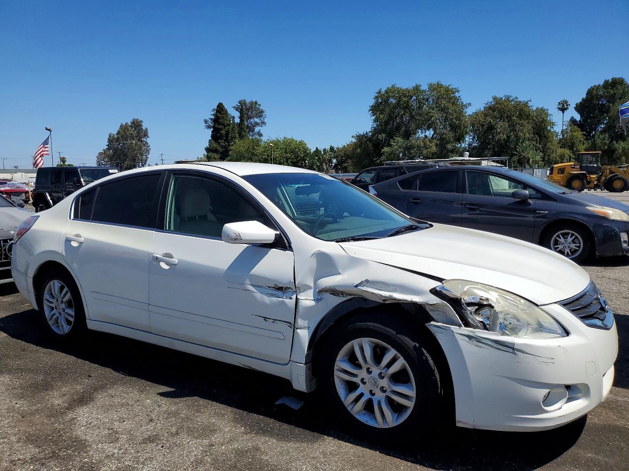 2011 Nissan Altima 2.5 White vin: 1N4AL2AP5BC154567