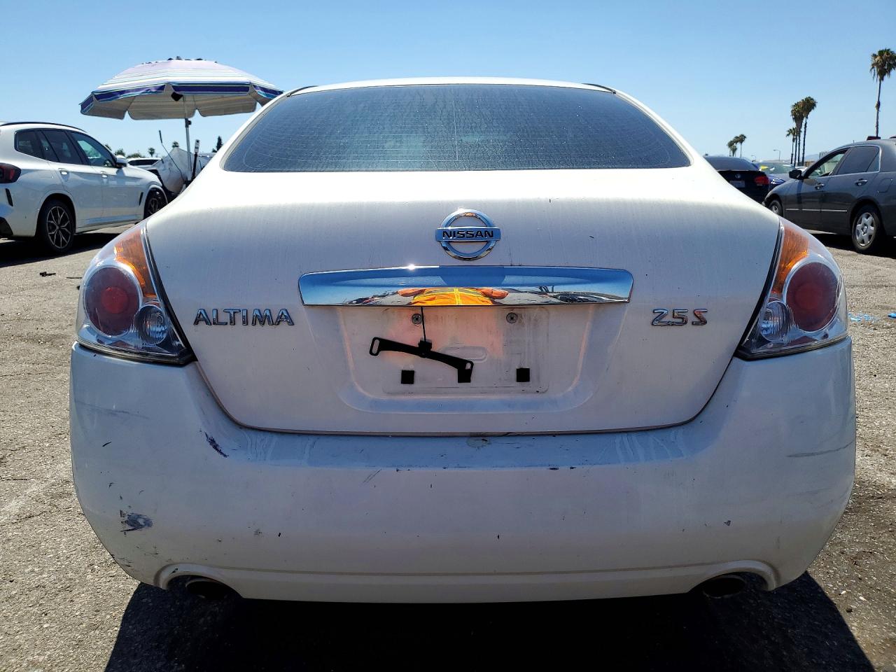 2011 Nissan Altima 2.5 White vin: 1N4AL2AP5BC154567