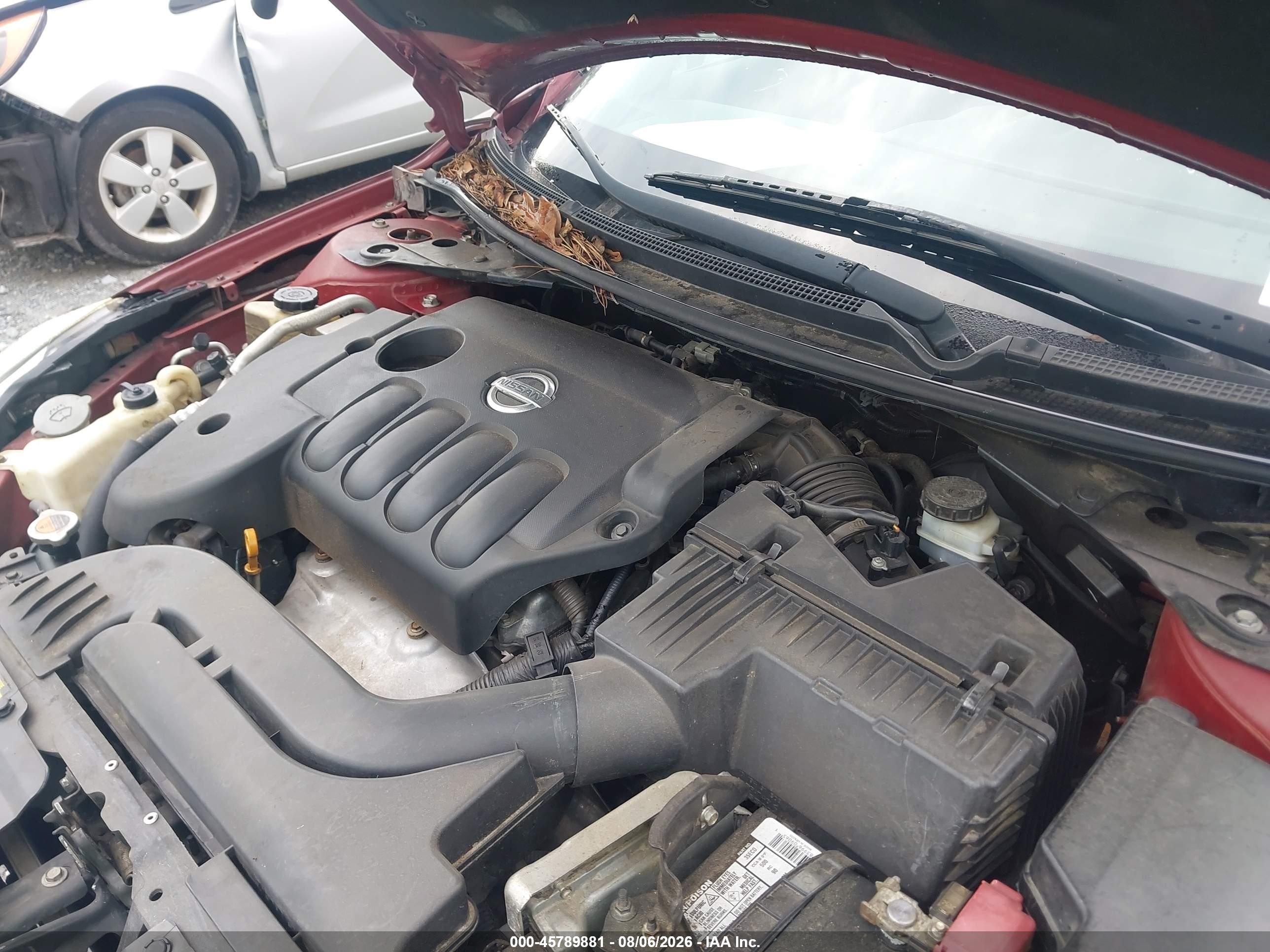 2011 Nissan Altima 2.5 S Maroon vin: 1N4AL2AP5BN405074