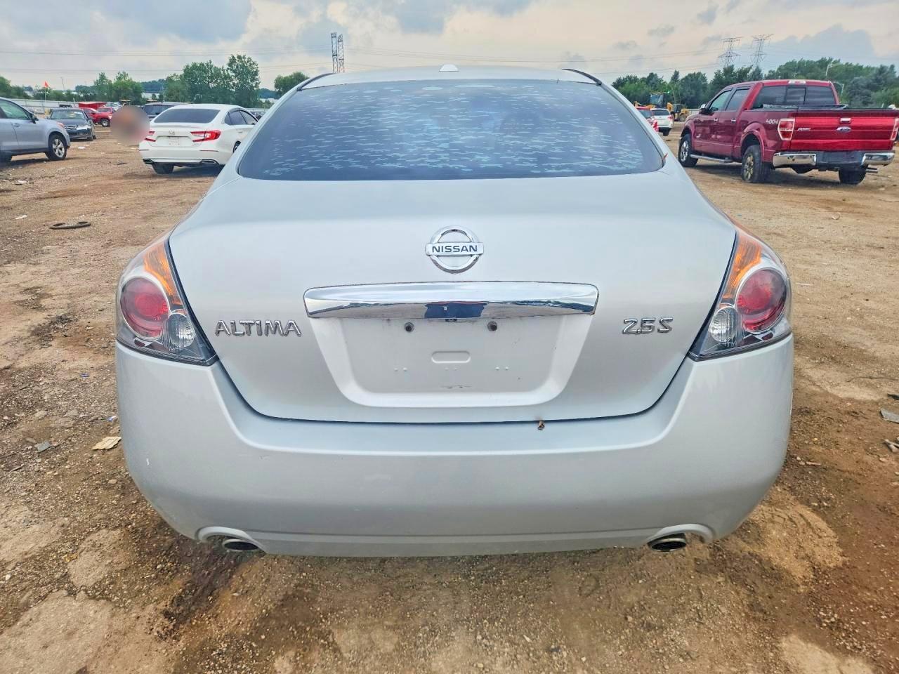 2011 Nissan Altima 2.5 Silver vin: 1N4AL2AP5BN411859
