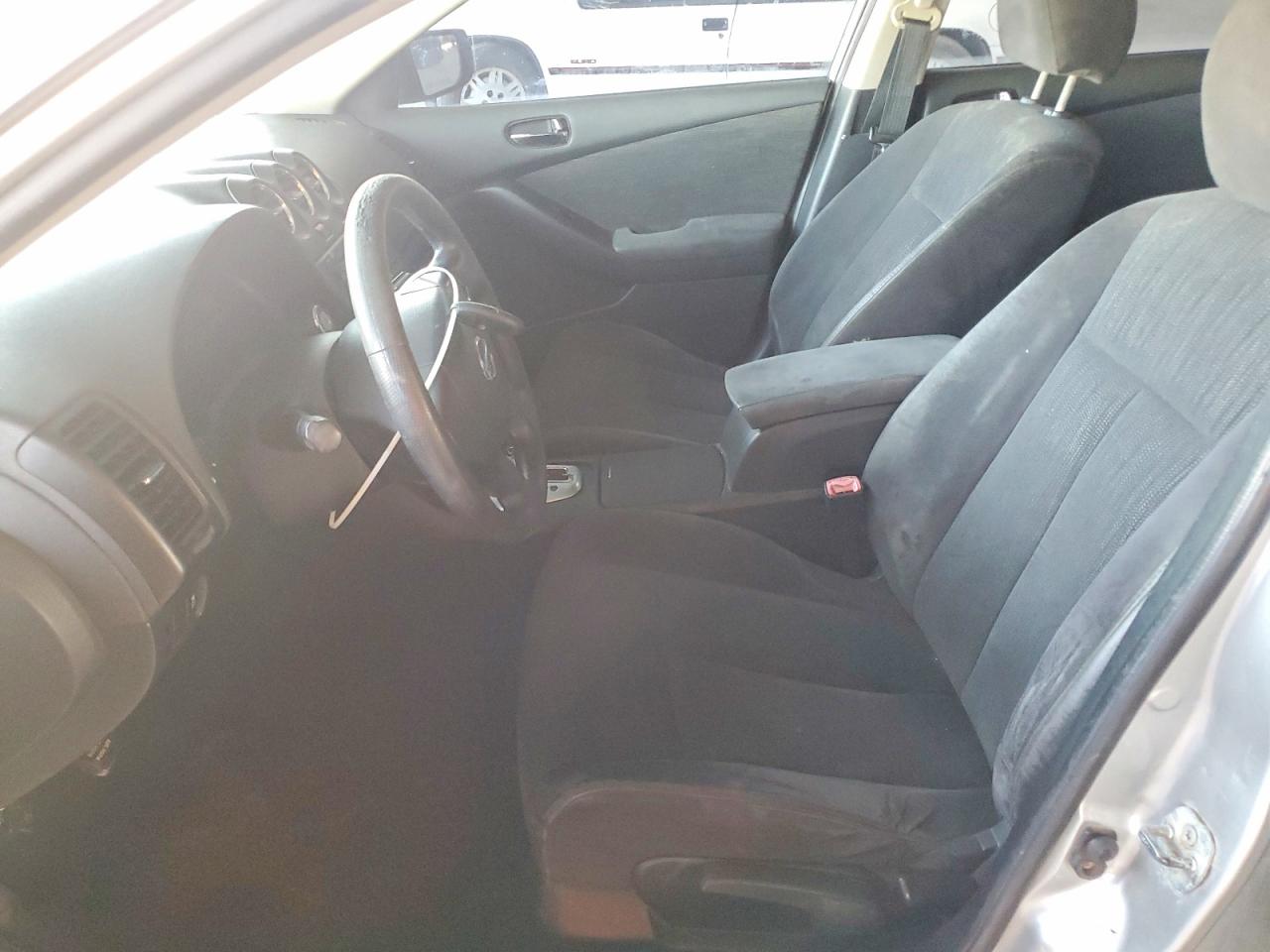 2011 Nissan Altima 2.5 Silver vin: 1N4AL2AP5BN418598