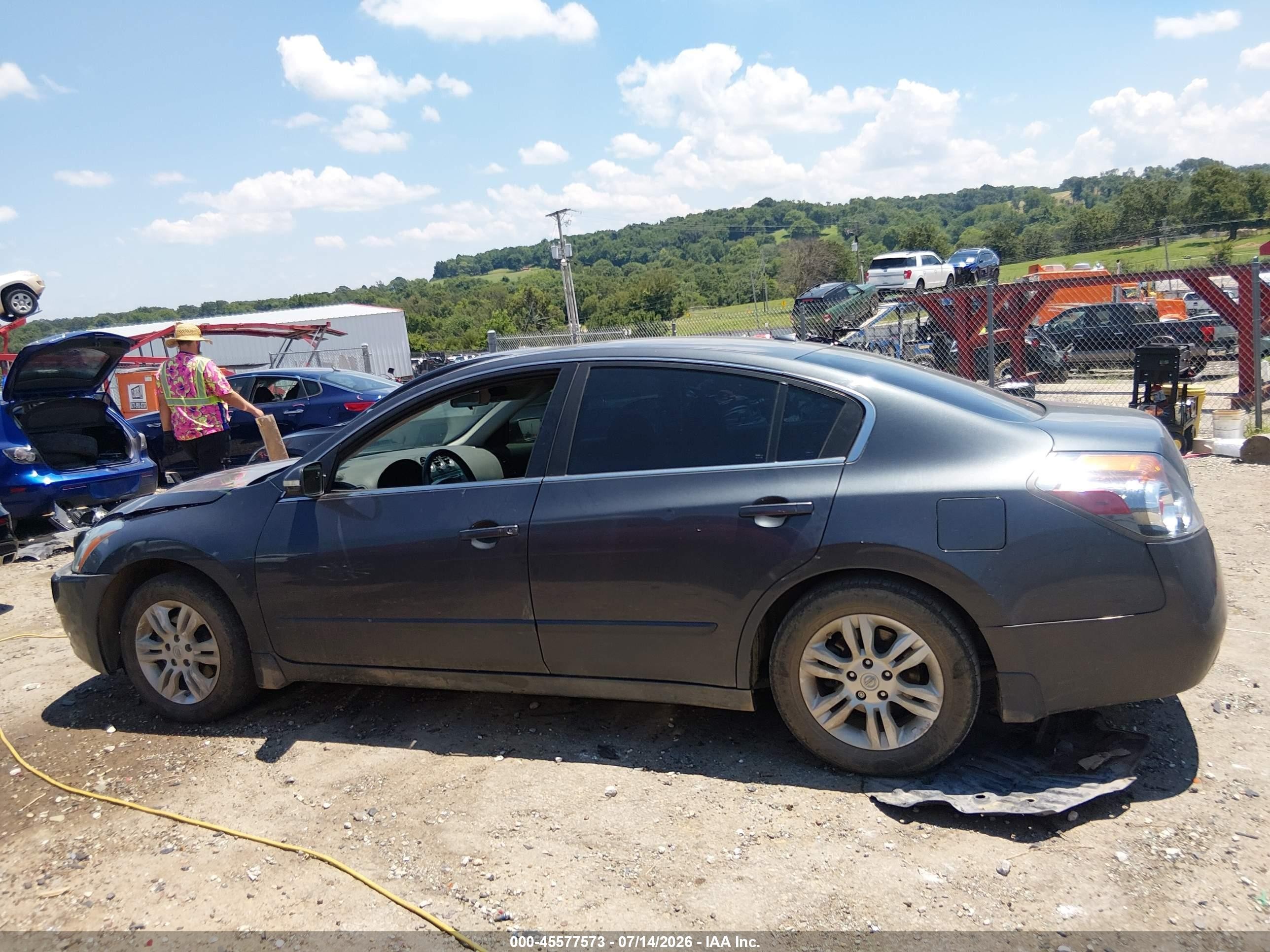 2011 Nissan Altima 2.5 S Gray vin: 1N4AL2AP5BN484794