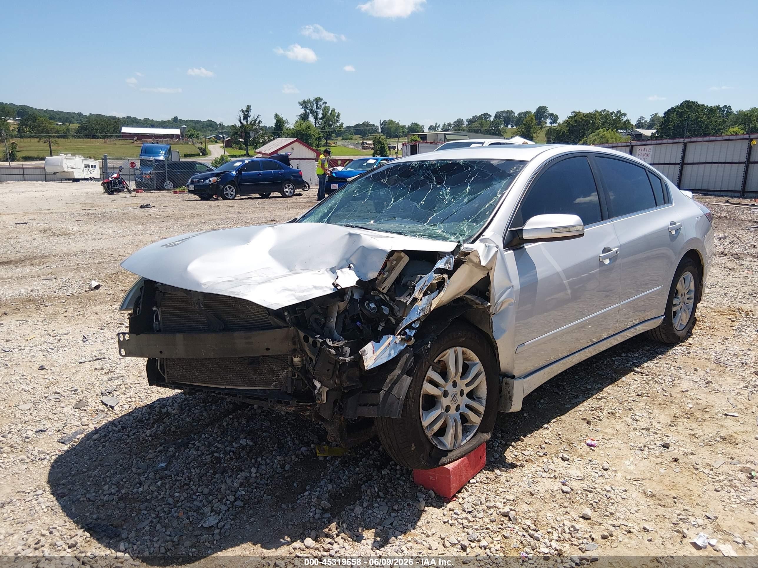 2011 Nissan Altima 2.5 S Silver vin: 1N4AL2AP5BN485220
