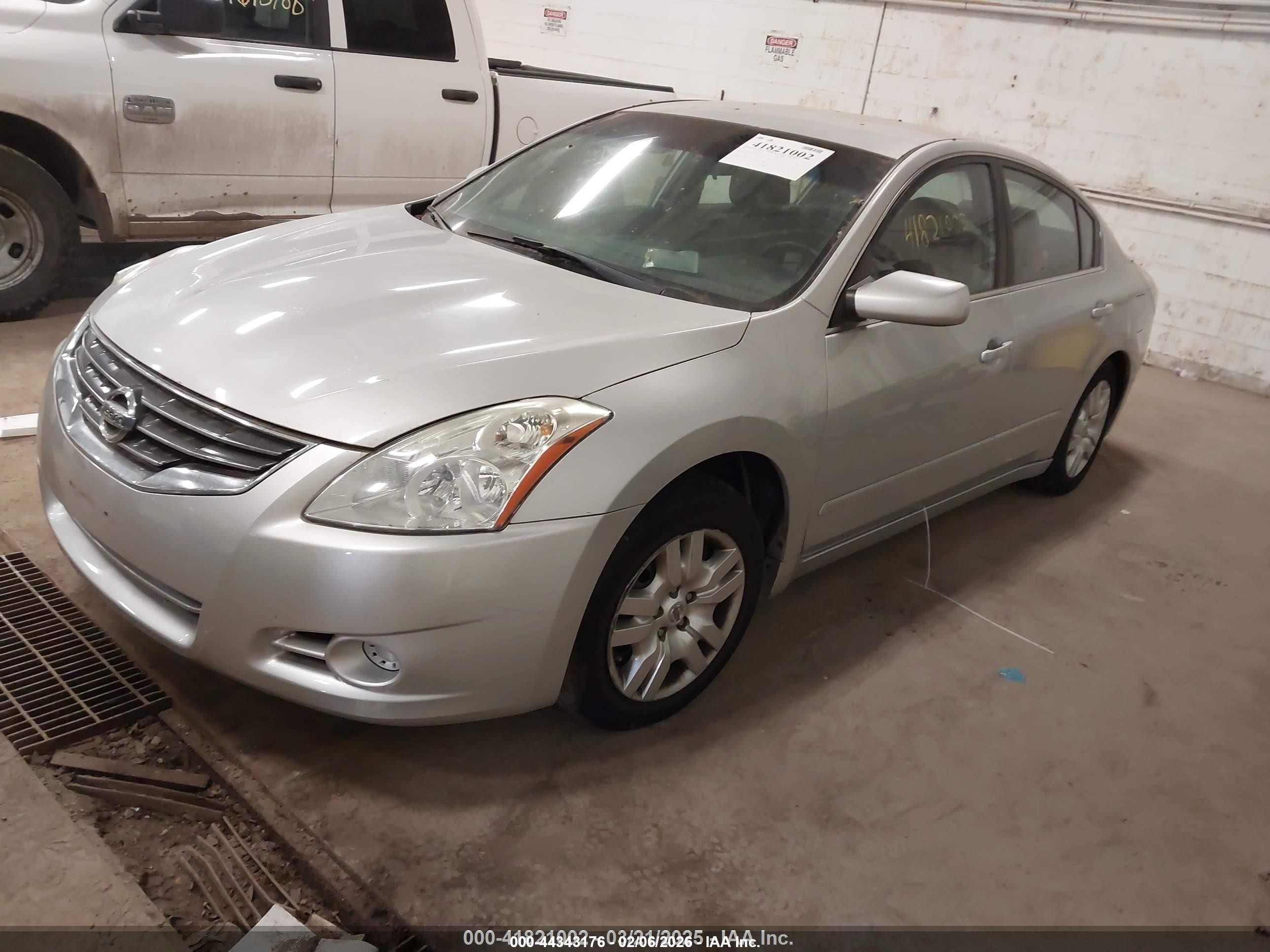 2011 Nissan Altima 2.5 S Silver vin: 1N4AL2AP5BN487503