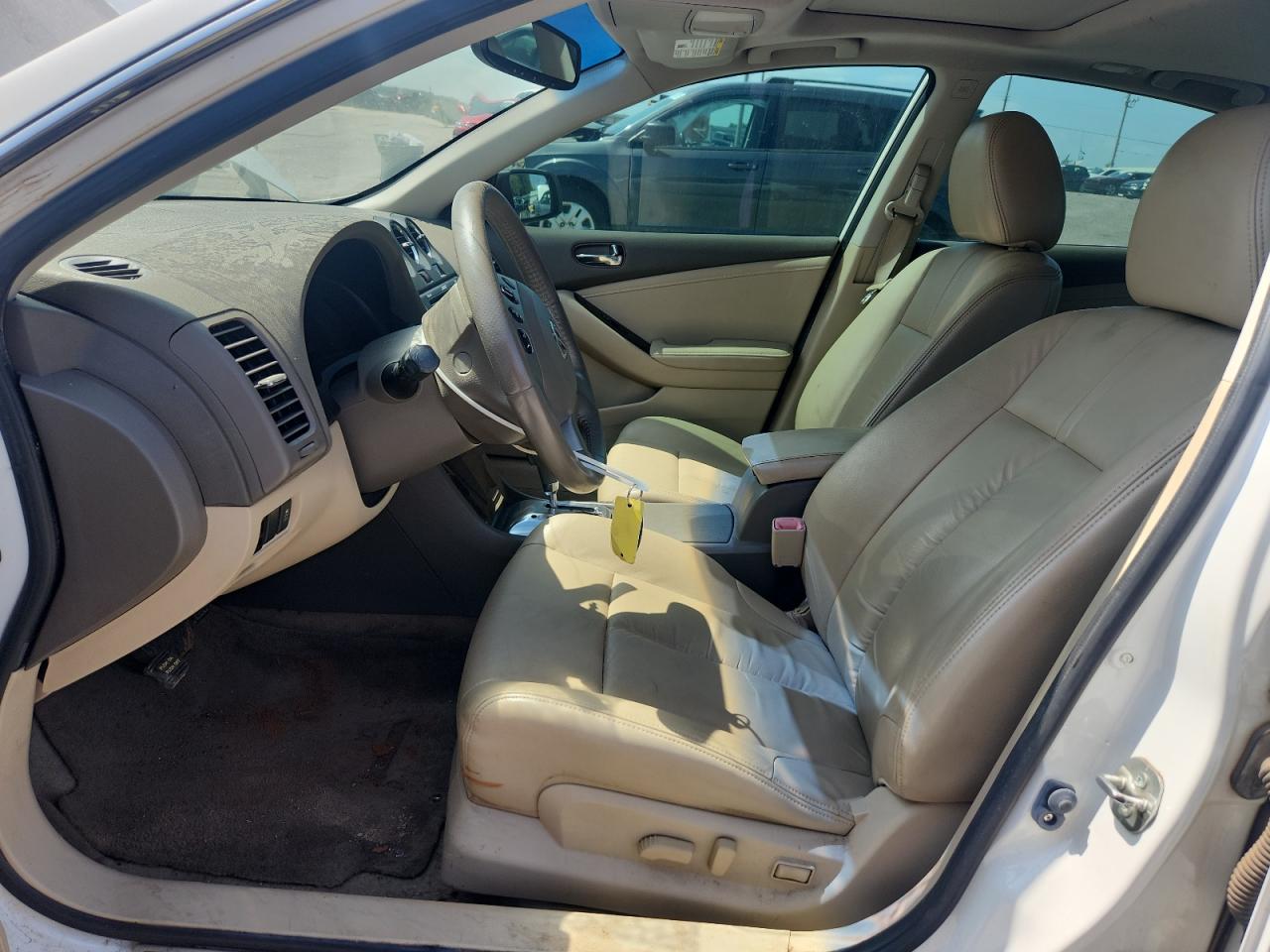 2011 Nissan Altima Base Белый vin: 1N4AL2AP5BN489512
