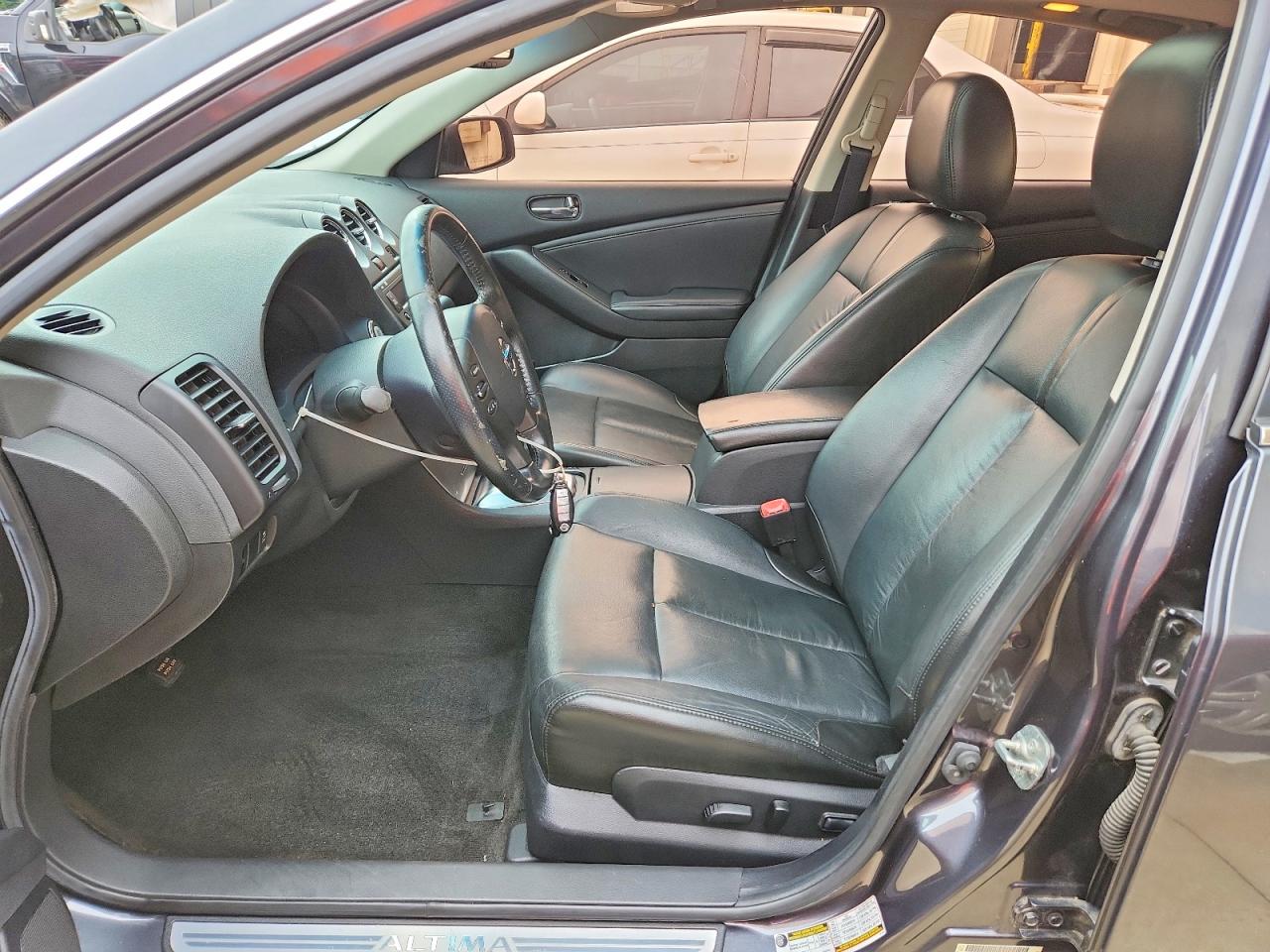 2011 Nissan Altima 2.5 Black vin: 1N4AL2AP5BN502582