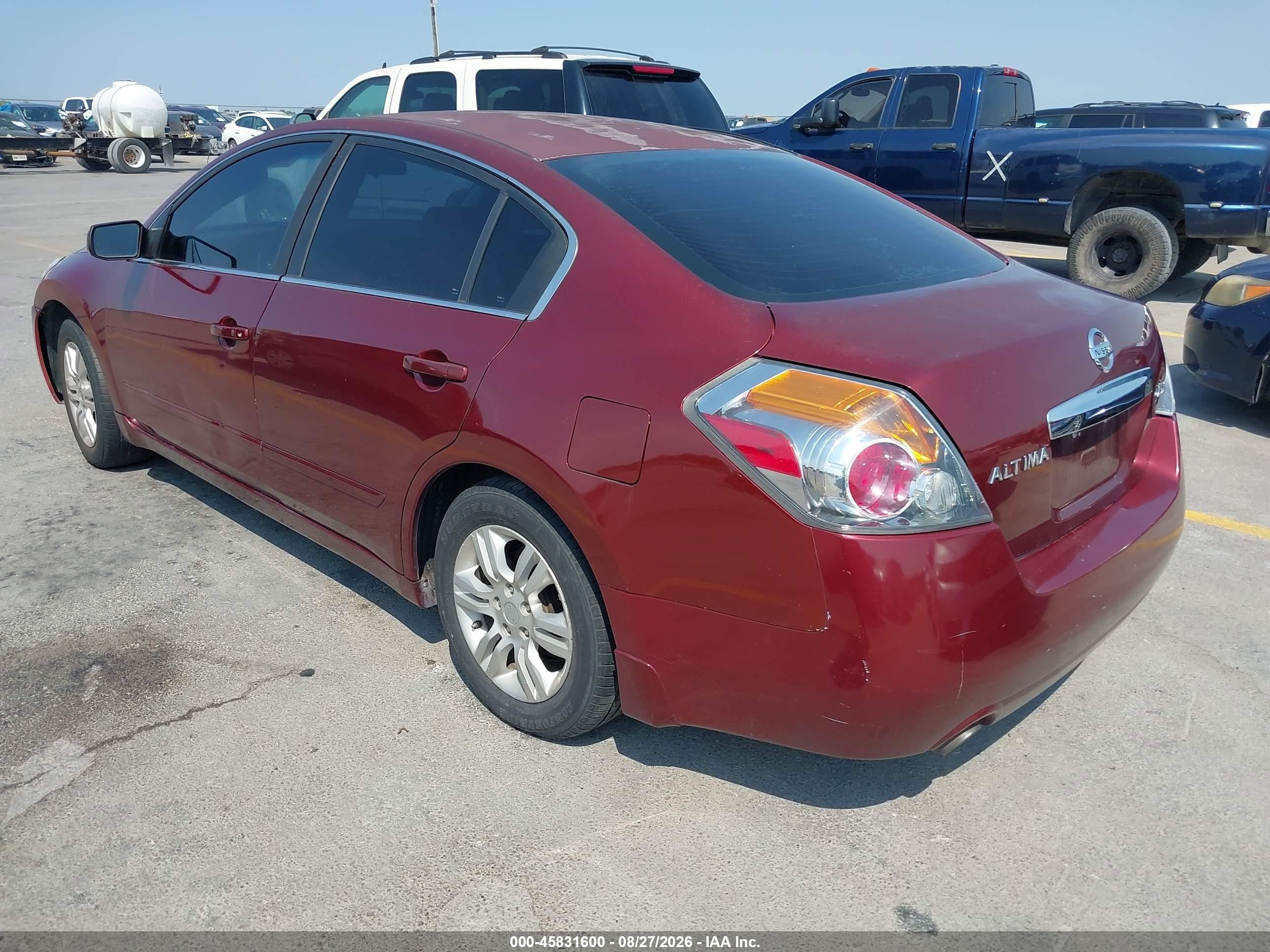 2011 Nissan Altima 2.5 S Burgundy vin: 1N4AL2AP5BN510200