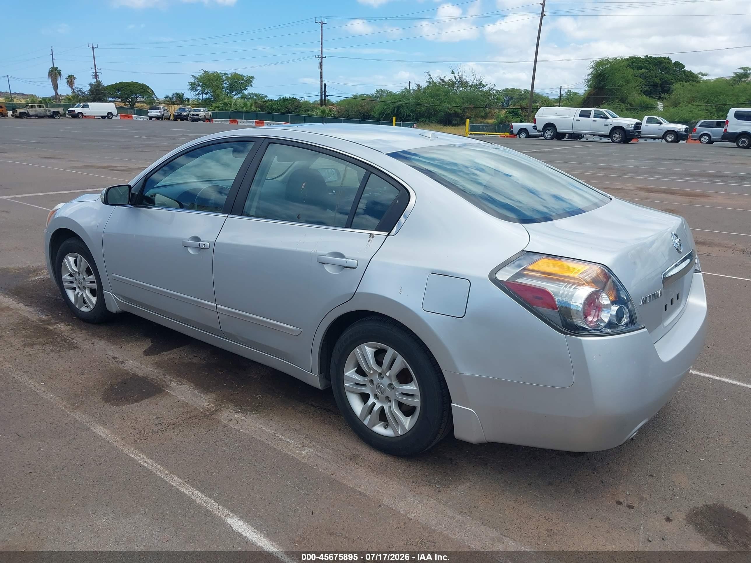 2011 Nissan Altima 2.5 S Silver vin: 1N4AL2AP5BN510956