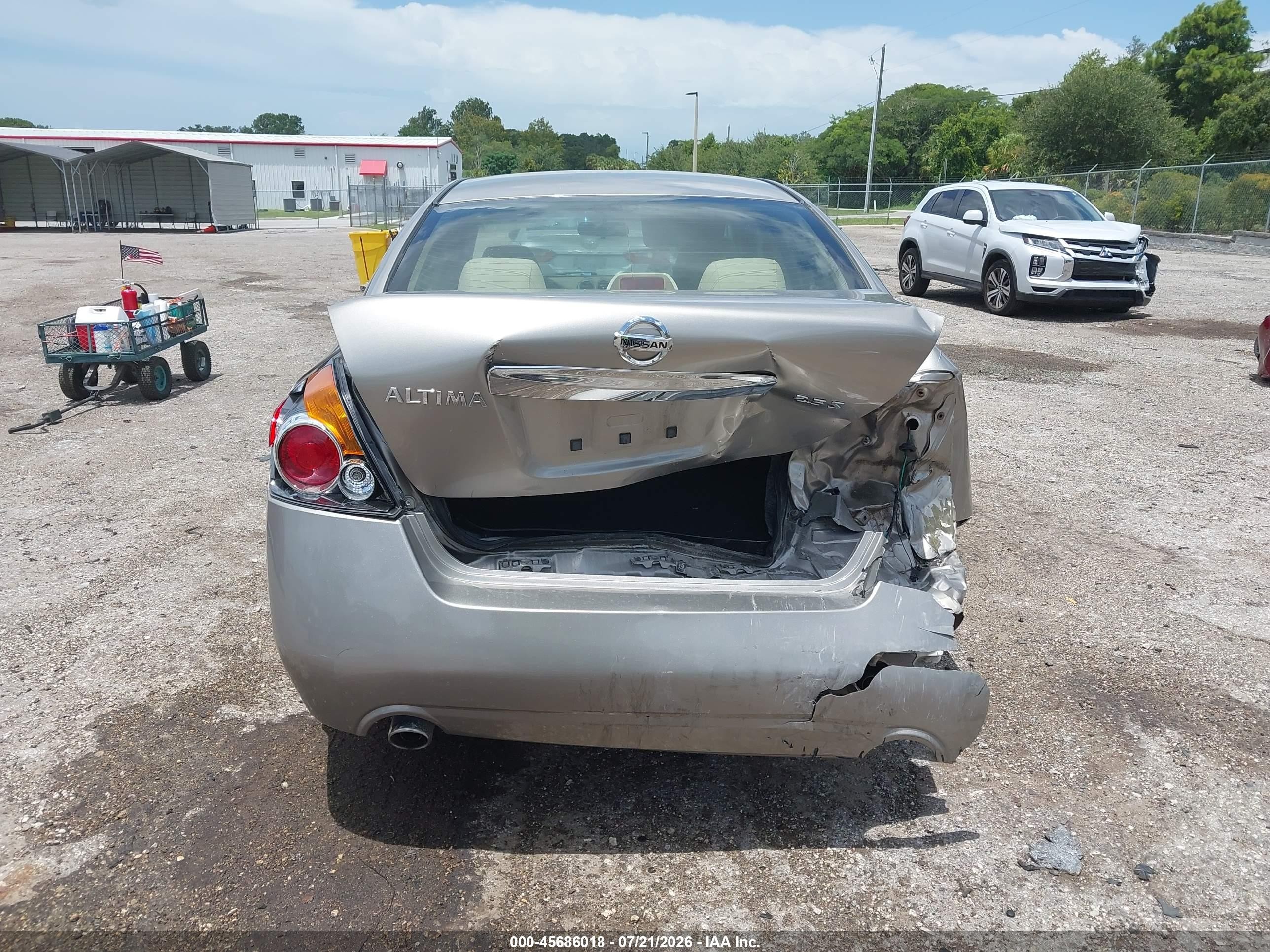 2012 Nissan Altima 2.5 S Beige vin: 1N4AL2AP5CC114913