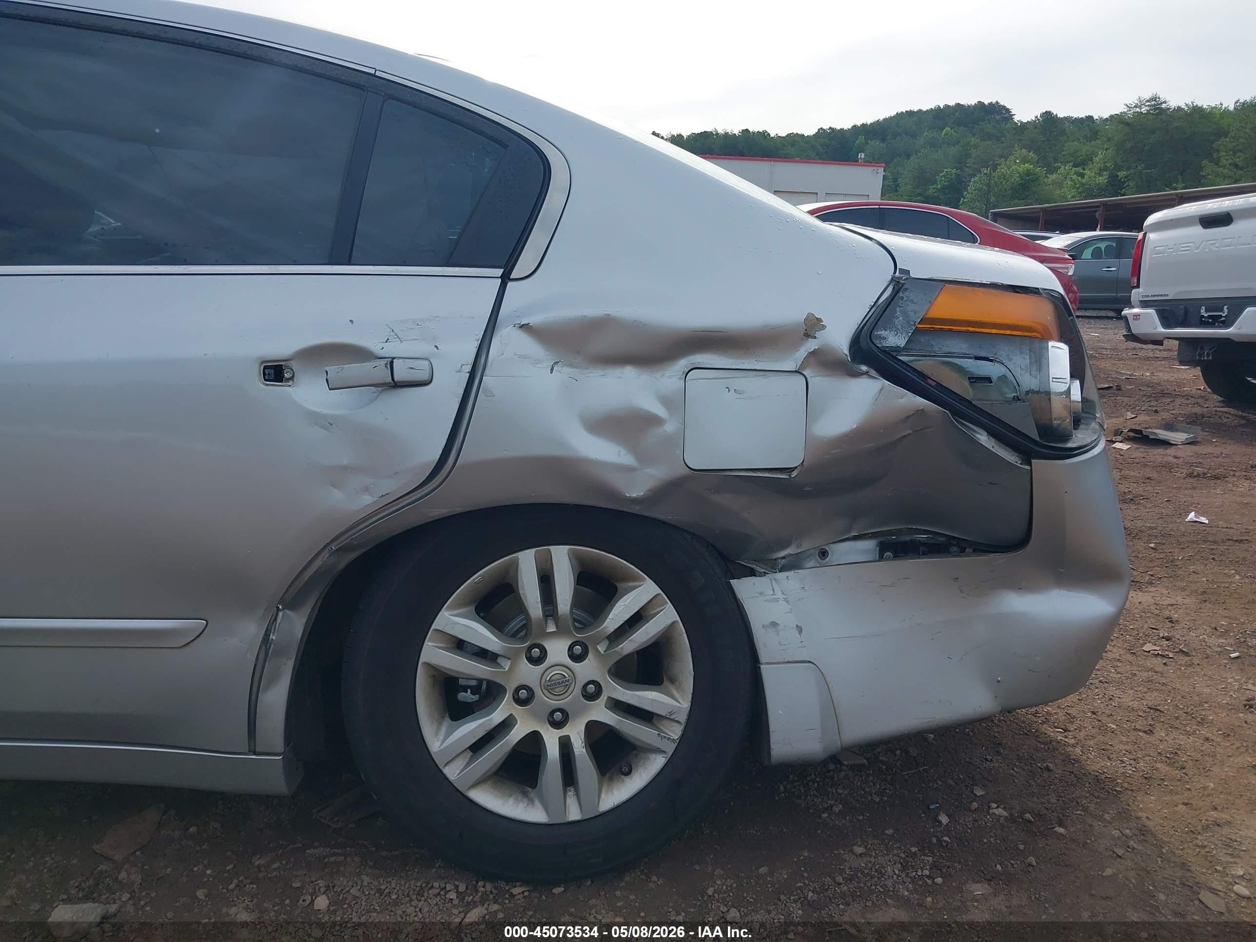 2012 Nissan Altima 2.5 S Silver vin: 1N4AL2AP5CC126902