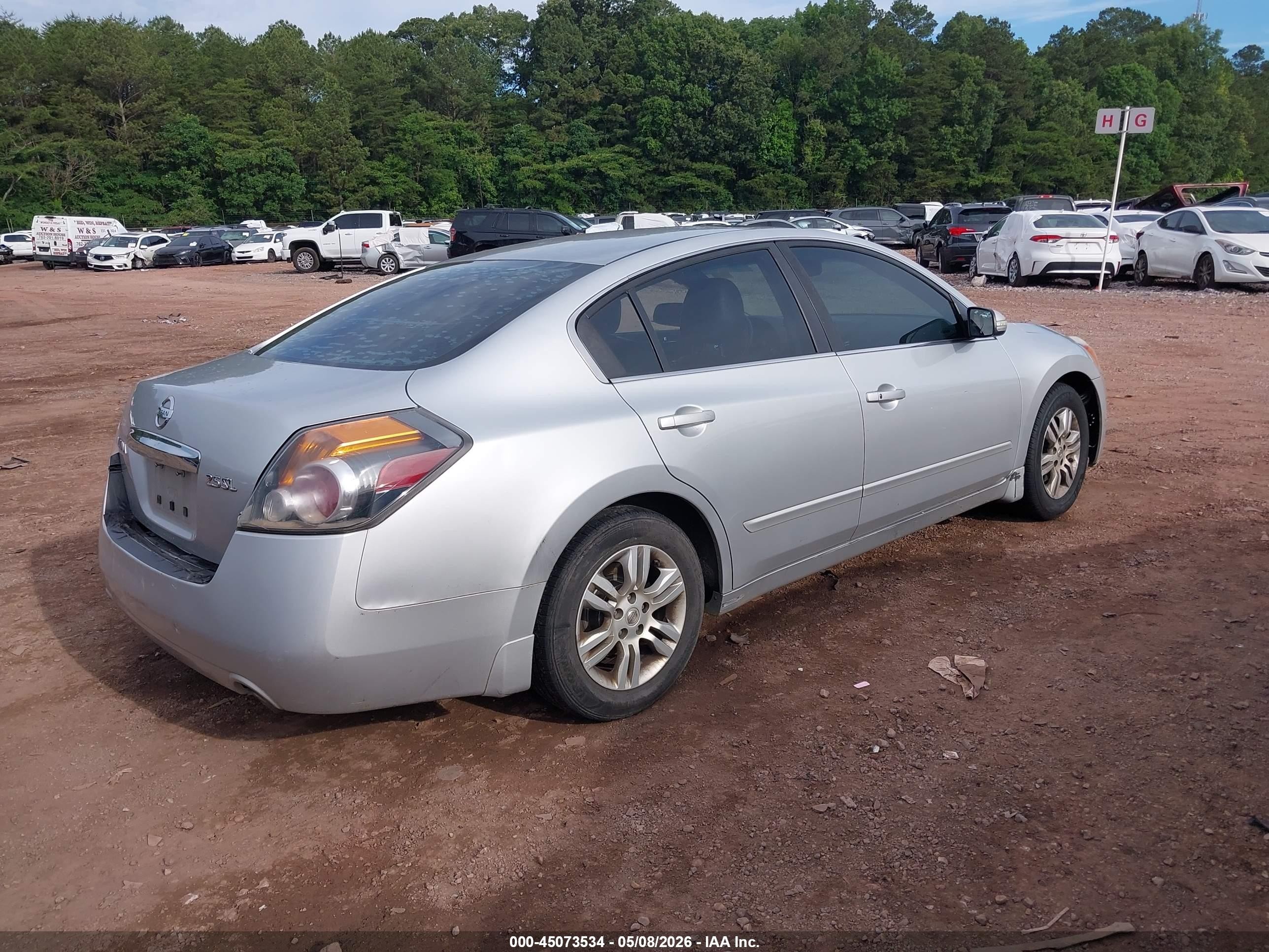 2012 Nissan Altima 2.5 S Silver vin: 1N4AL2AP5CC126902