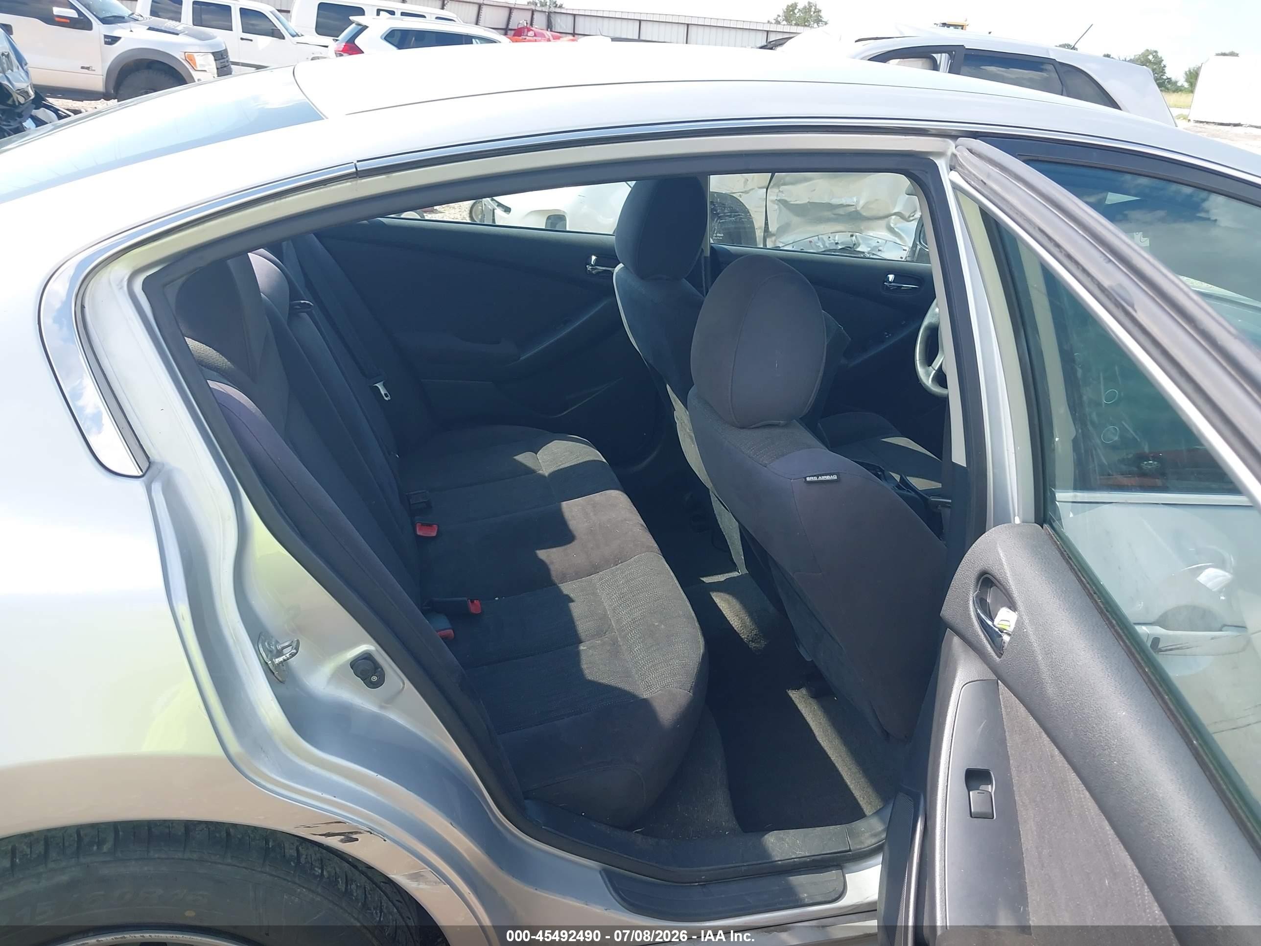 2012 Nissan Altima 2.5 S Silver vin: 1N4AL2AP5CC162217
