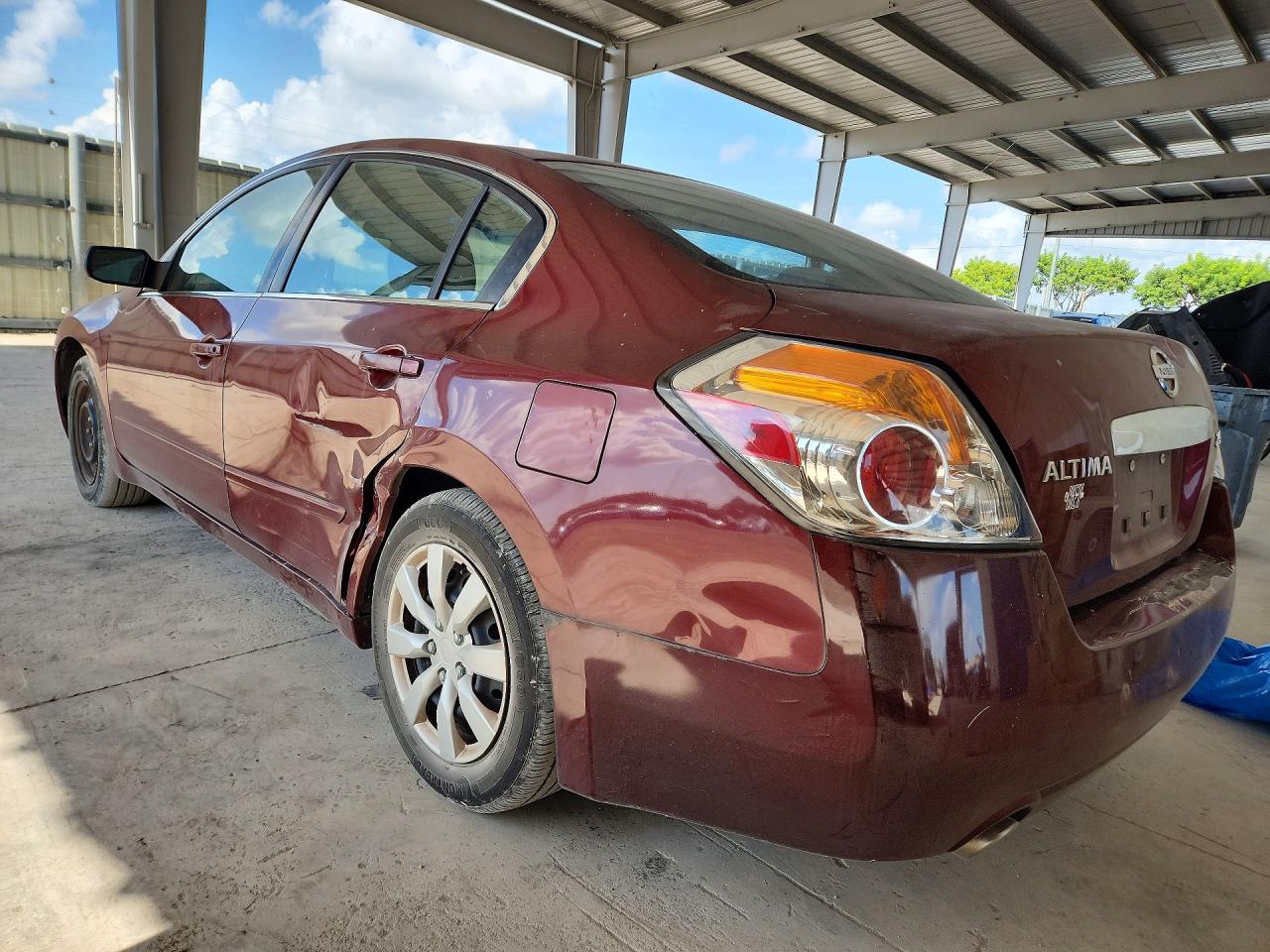 2012 Nissan Altima 2.5 Red vin: 1N4AL2AP5CC186565