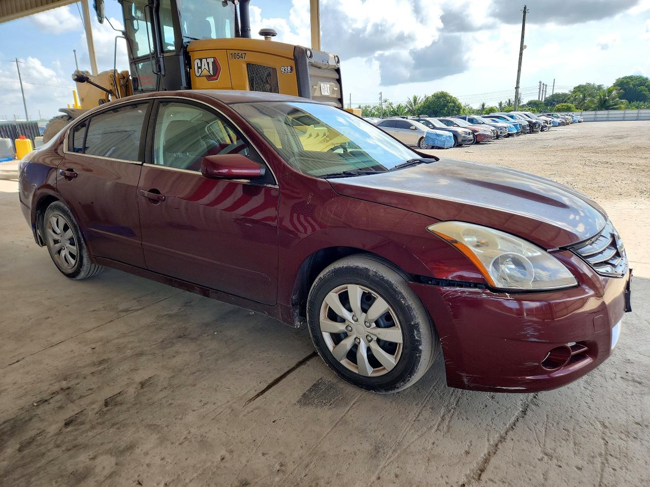 2012 Nissan Altima 2.5 Red vin: 1N4AL2AP5CC186565