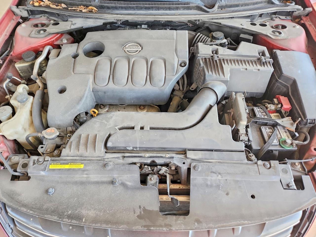 2012 Nissan Altima 2.5 Red vin: 1N4AL2AP5CC186565