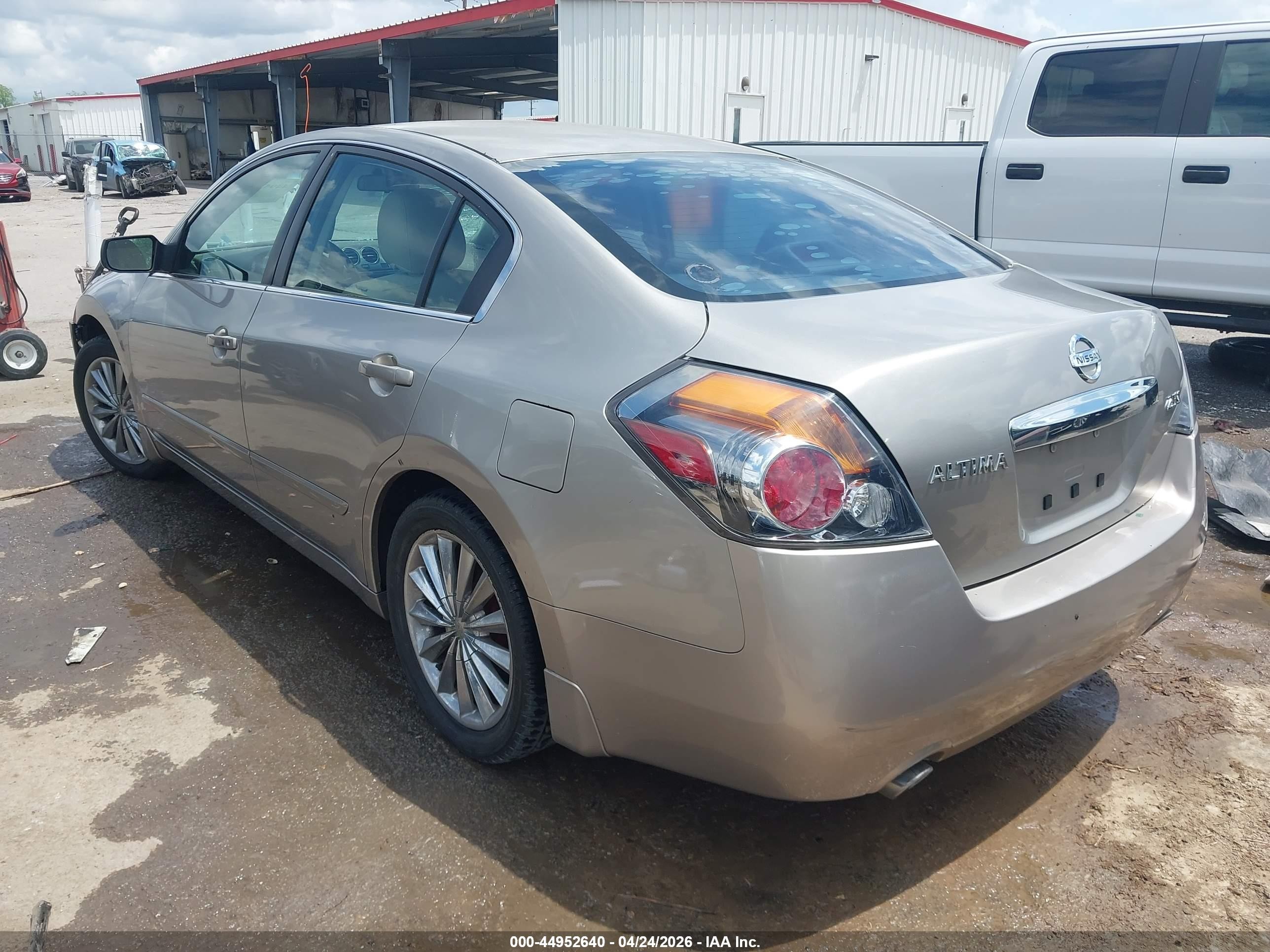 2012 Nissan Altima 2.5 S Beige vin: 1N4AL2AP5CC249857