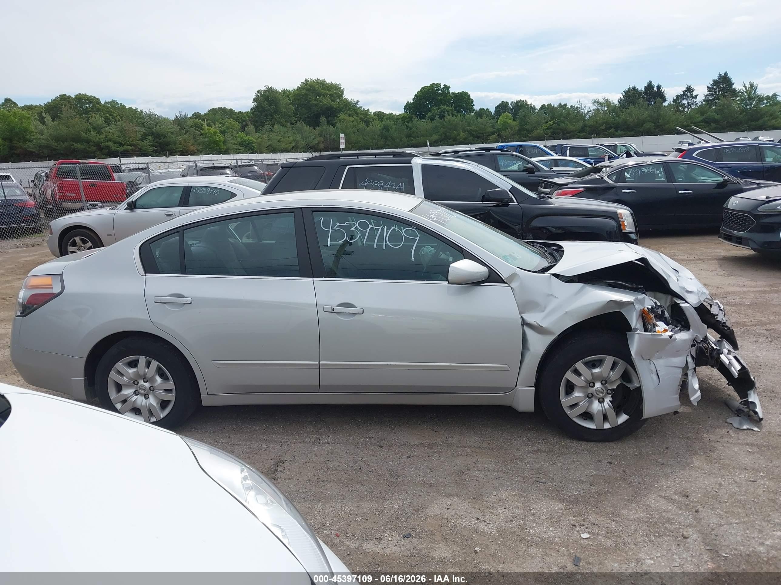 2012 Nissan Altima 2.5 S Серебряный vin: 1N4AL2AP5CN405657