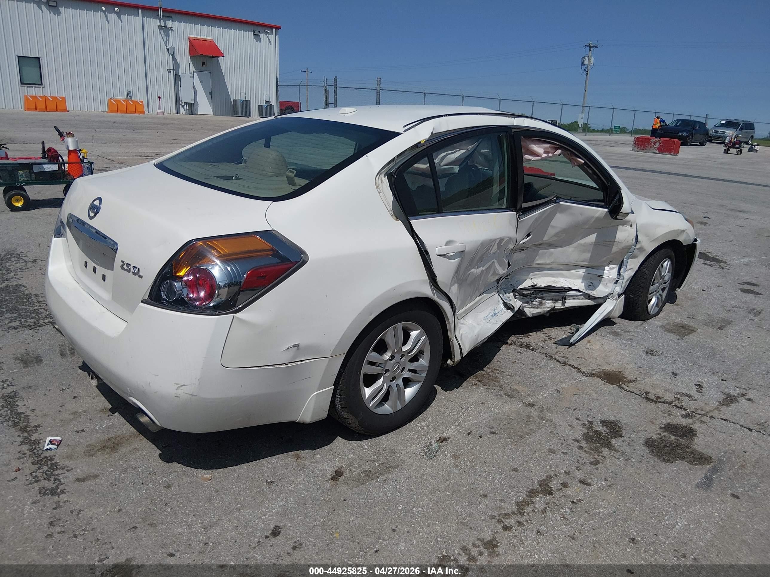 2012 Nissan Altima 2.5 S White vin: 1N4AL2AP5CN411796