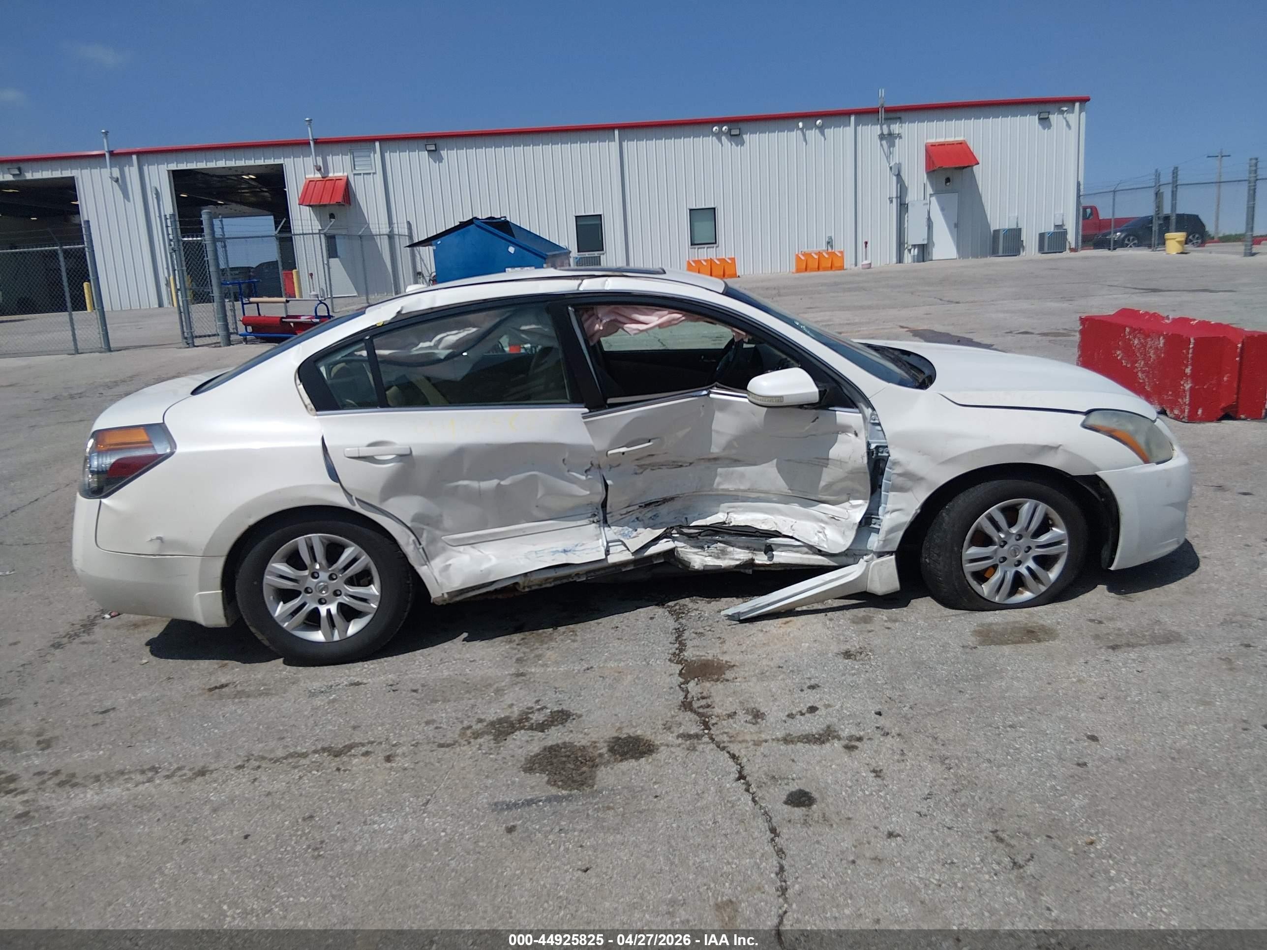 2012 Nissan Altima 2.5 S White vin: 1N4AL2AP5CN411796