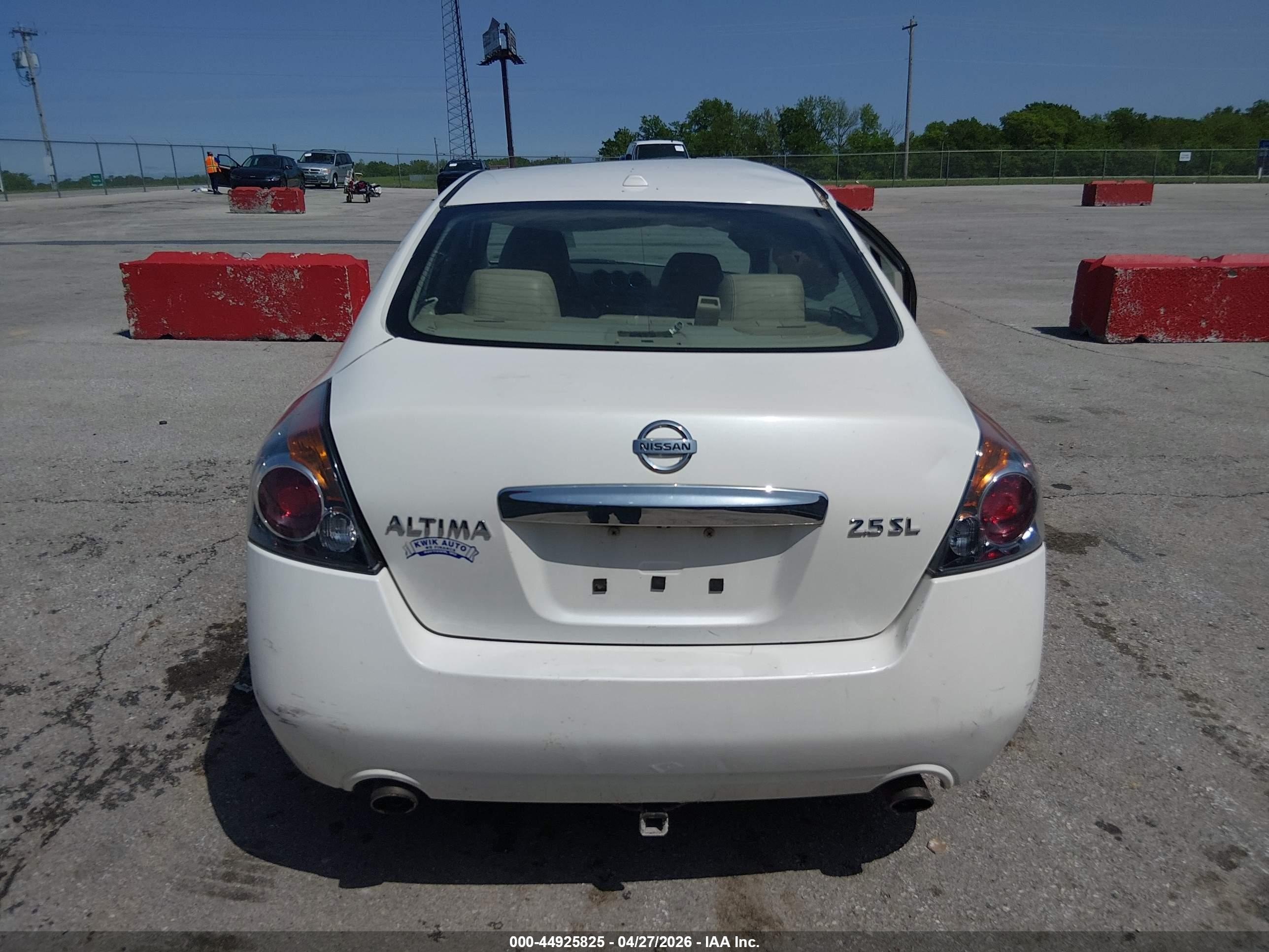 2012 Nissan Altima 2.5 S White vin: 1N4AL2AP5CN411796