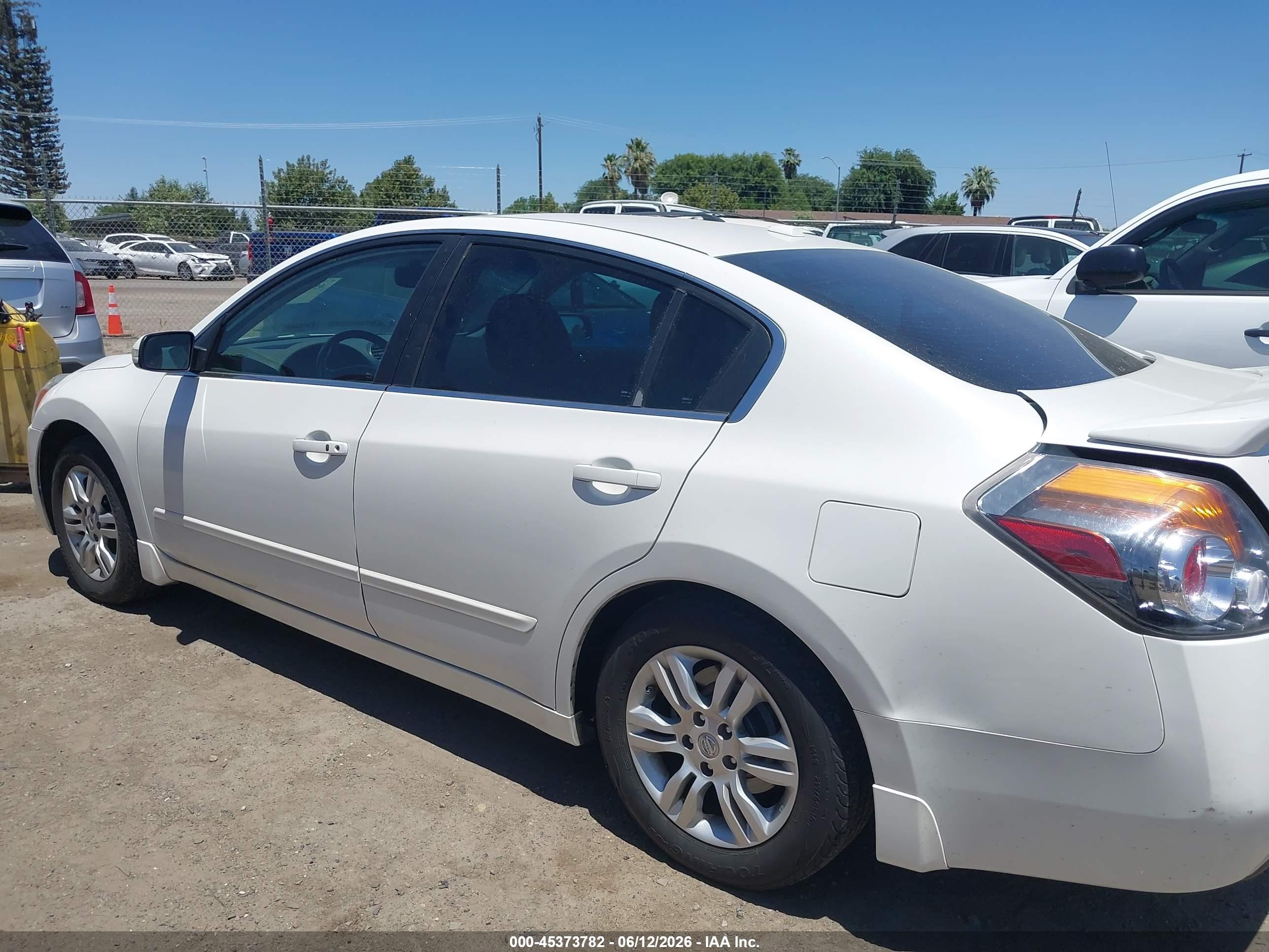 2012 Nissan Altima 2.5 S White vin: 1N4AL2AP5CN423530