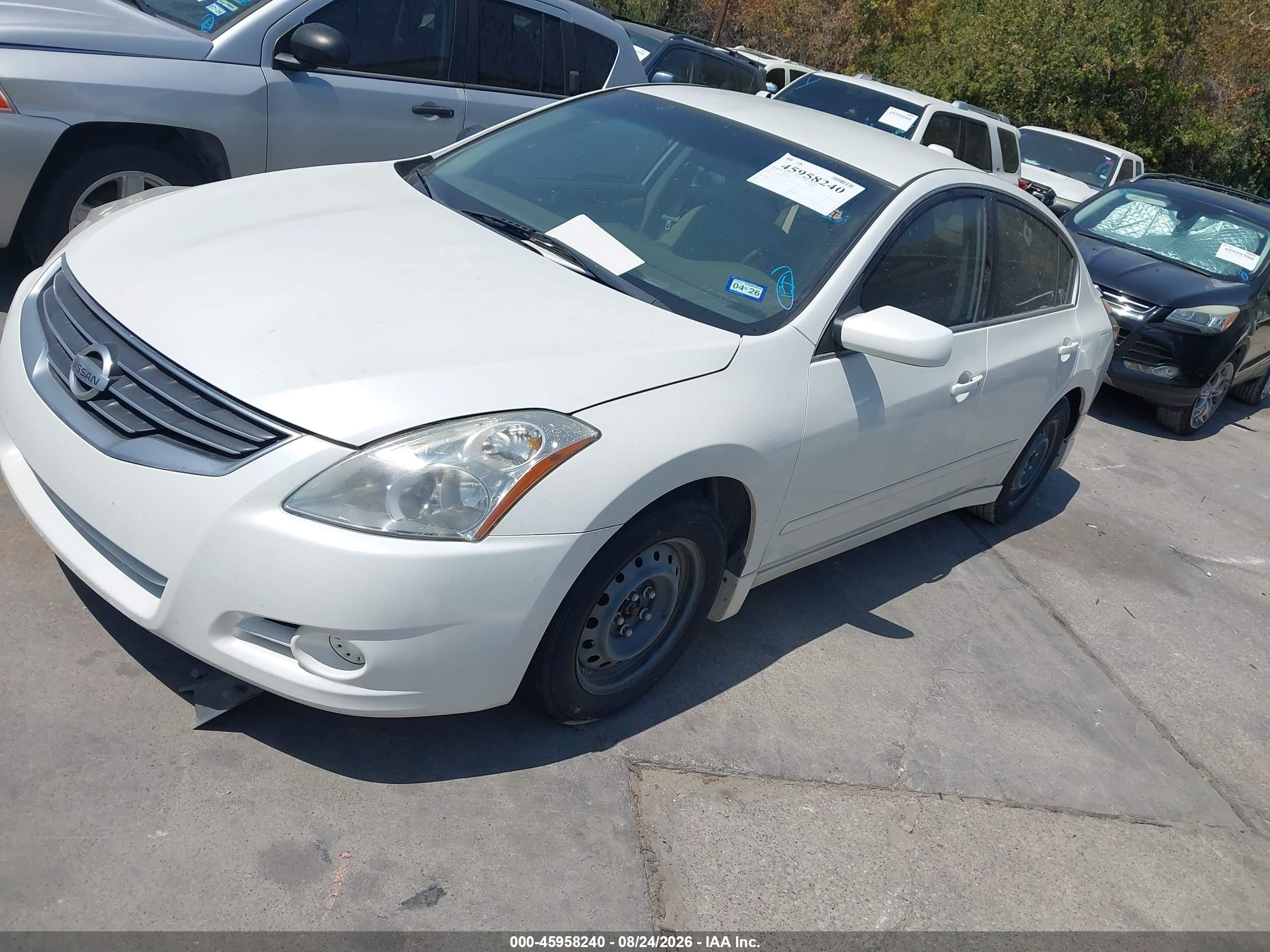 2012 Nissan Altima S Белый vin: 1N4AL2AP5CN429456