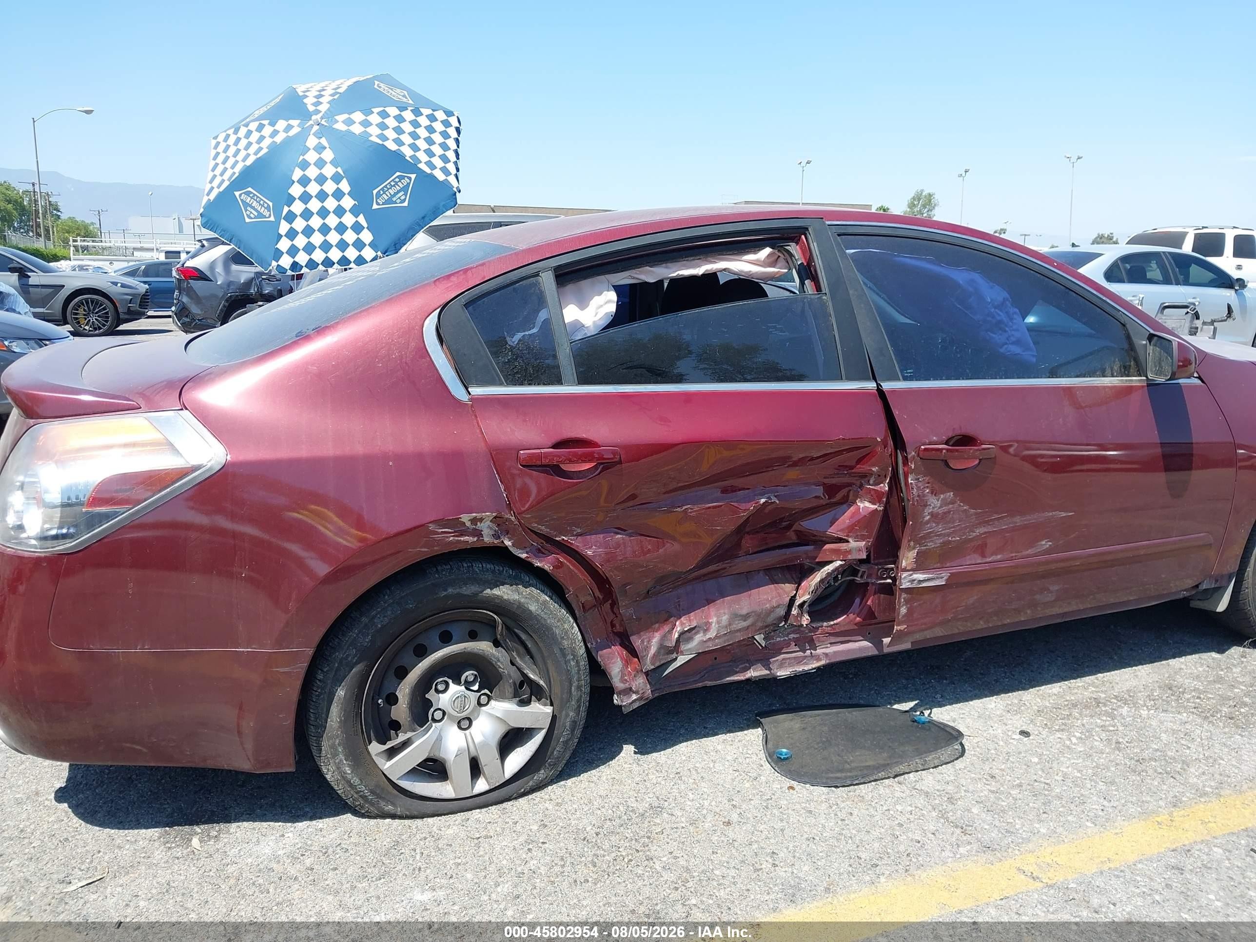 2012 Nissan Altima 2.5 S Burgundy vin: 1N4AL2AP5CN459668