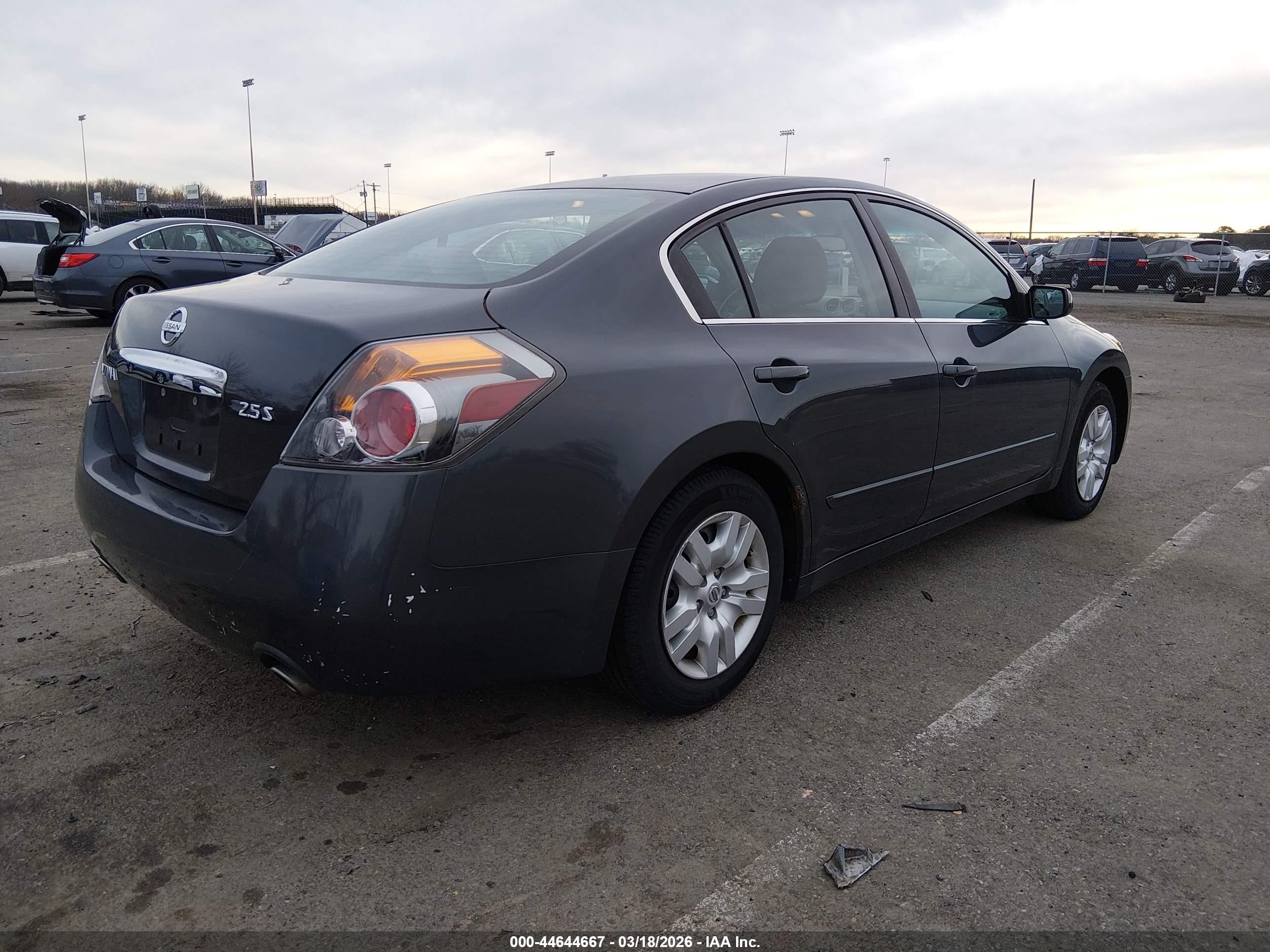 2012 Nissan Altima 2.5 S Gray vin: 1N4AL2AP5CN470878
