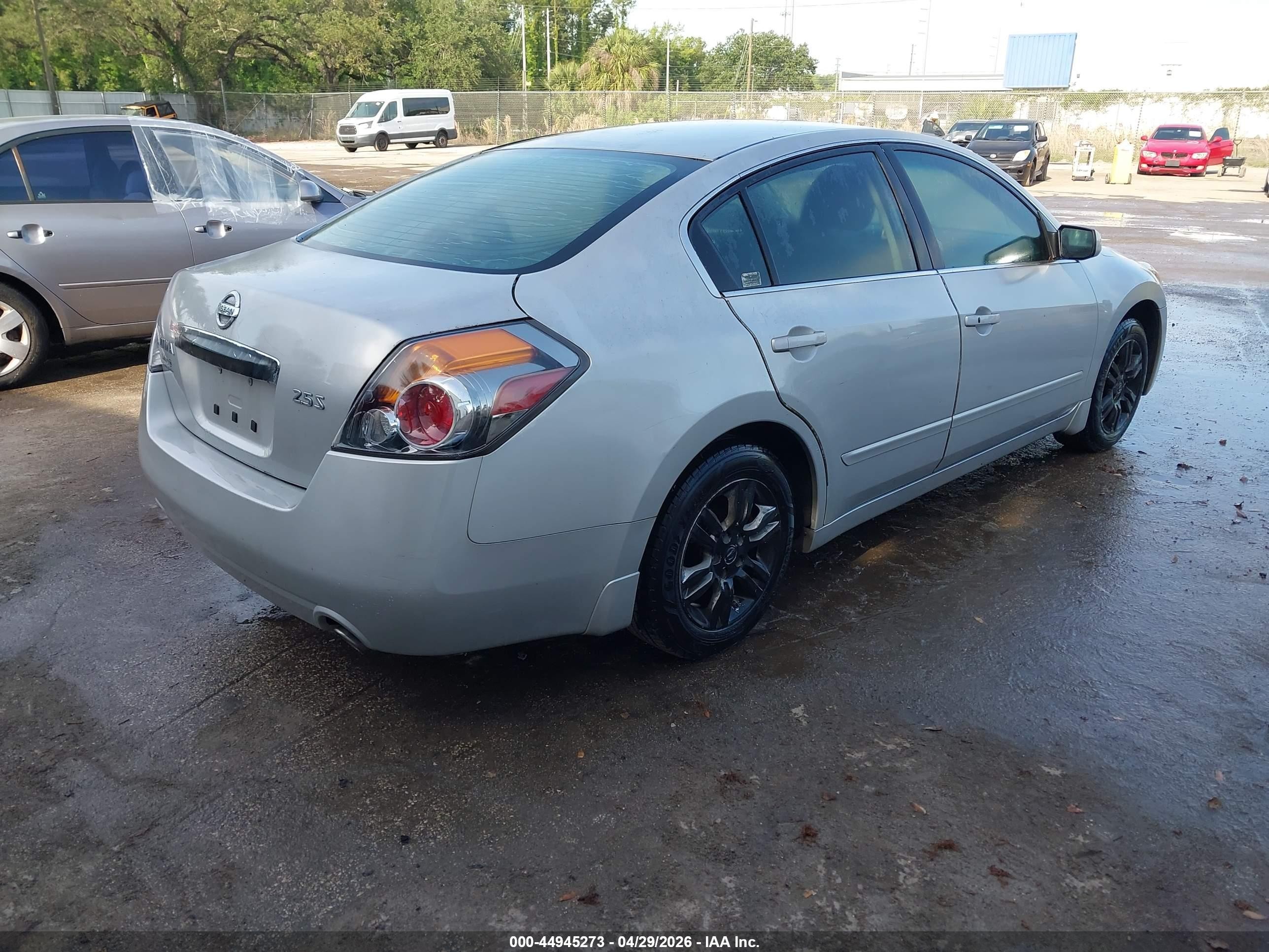 2012 Nissan Altima 2.5 S Серебряный vin: 1N4AL2AP5CN483596