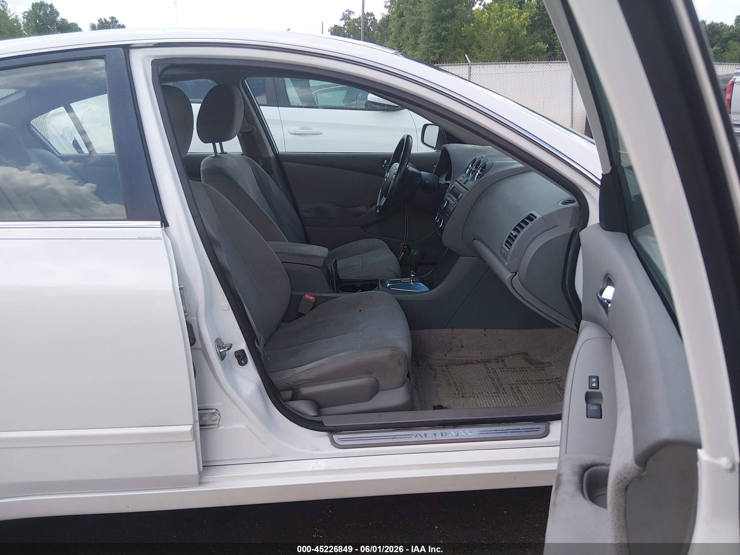 2012 Nissan Altima 2.5 S Белый vin: 1N4AL2AP5CN487874