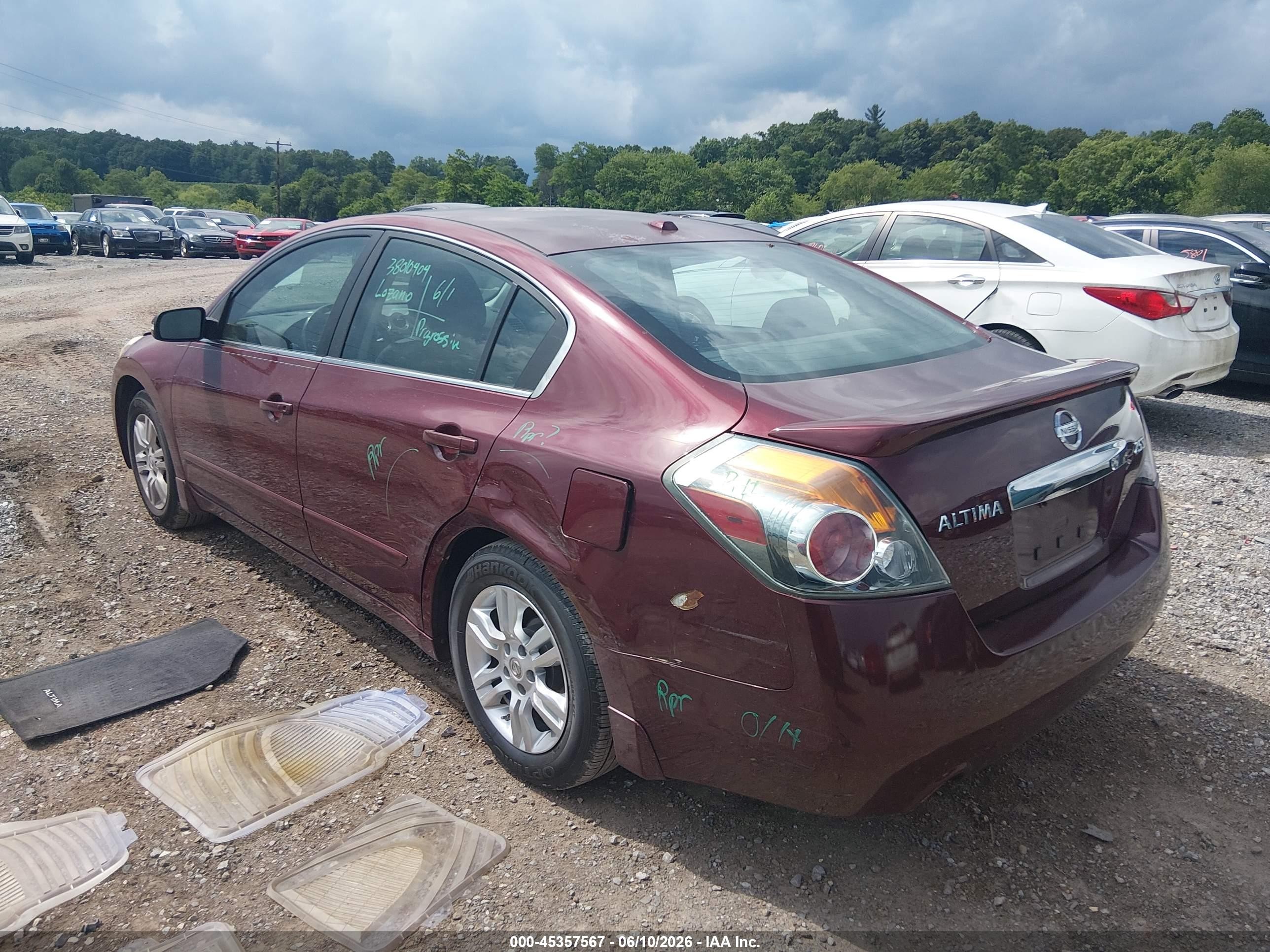 2012 Nissan Altima 2.5 S Red vin: 1N4AL2AP5CN489639