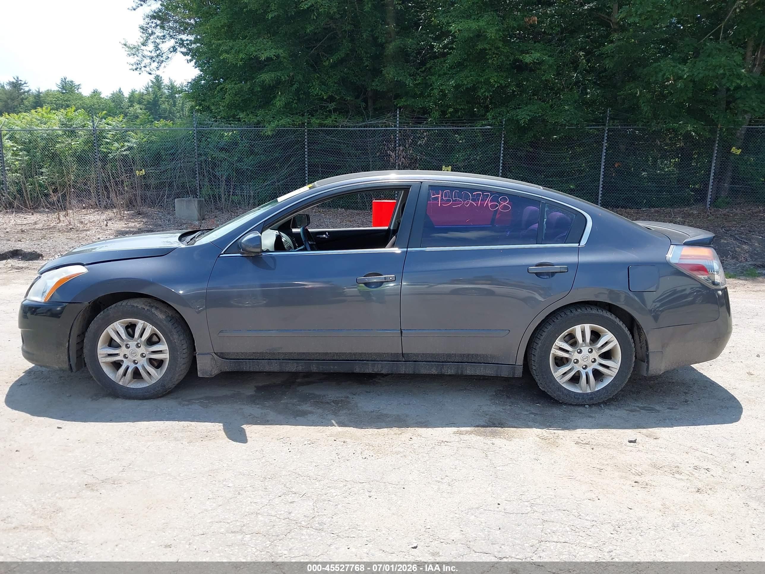 2012 Nissan Altima 2.5 S Gray vin: 1N4AL2AP5CN491391