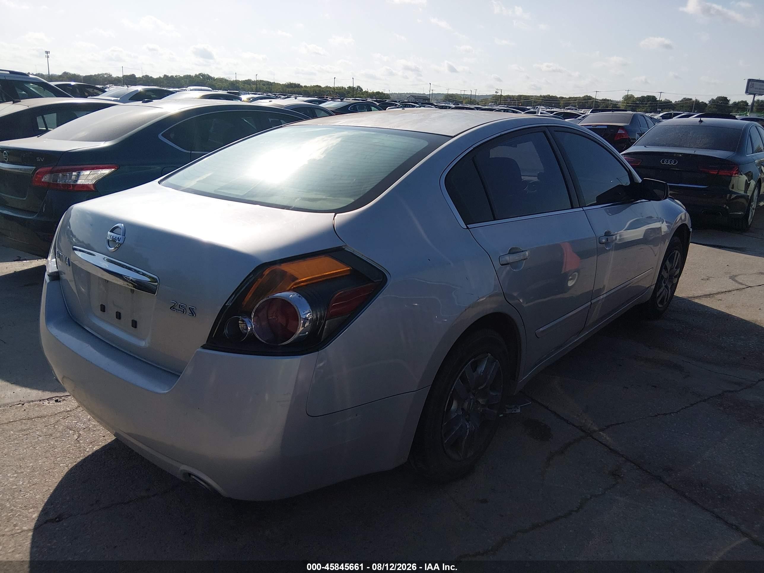 2012 Nissan Altima 2.5 S Silver vin: 1N4AL2AP5CN492301