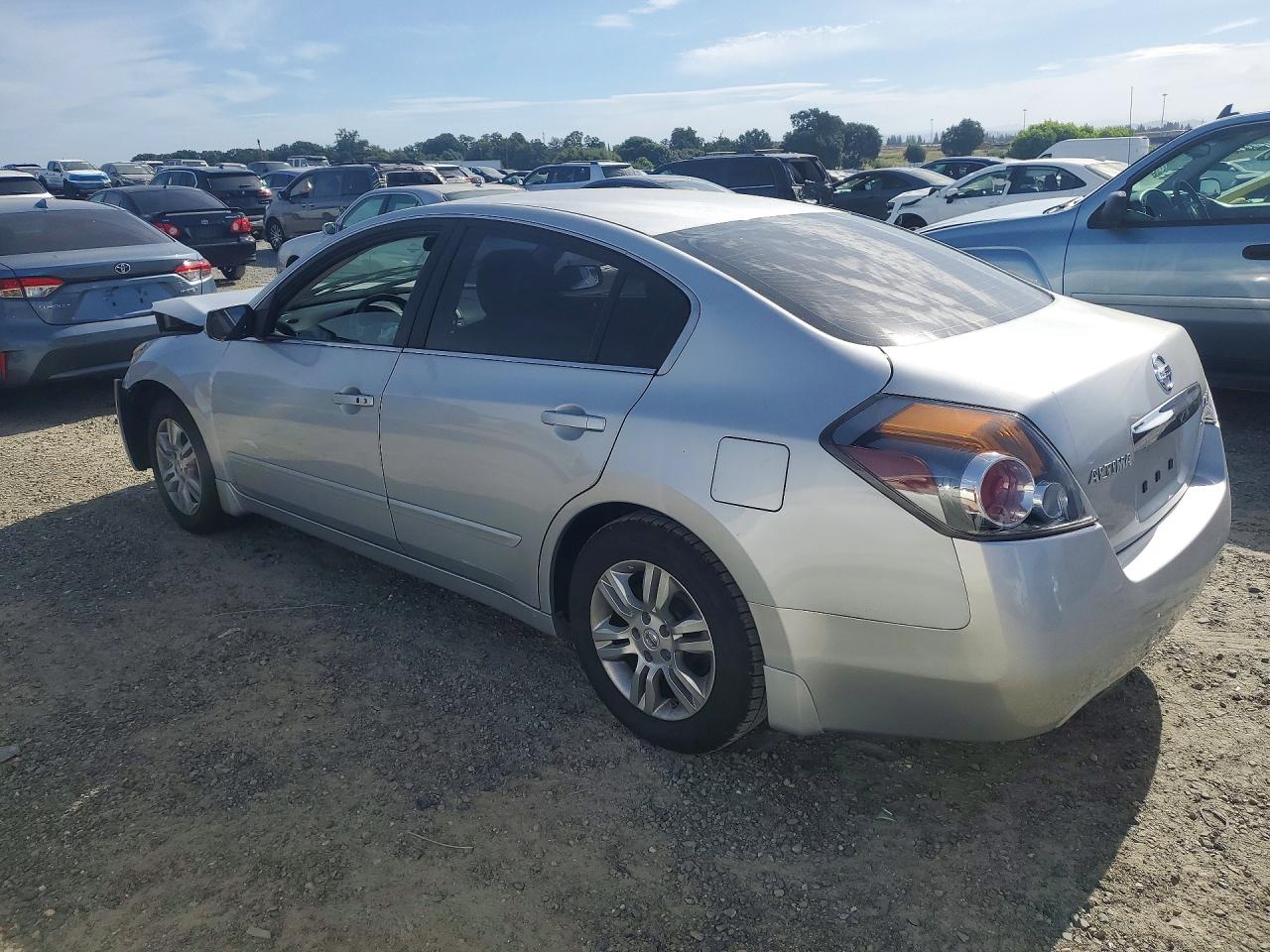 2012 Nissan Altima 2.5 Silver vin: 1N4AL2AP5CN510036